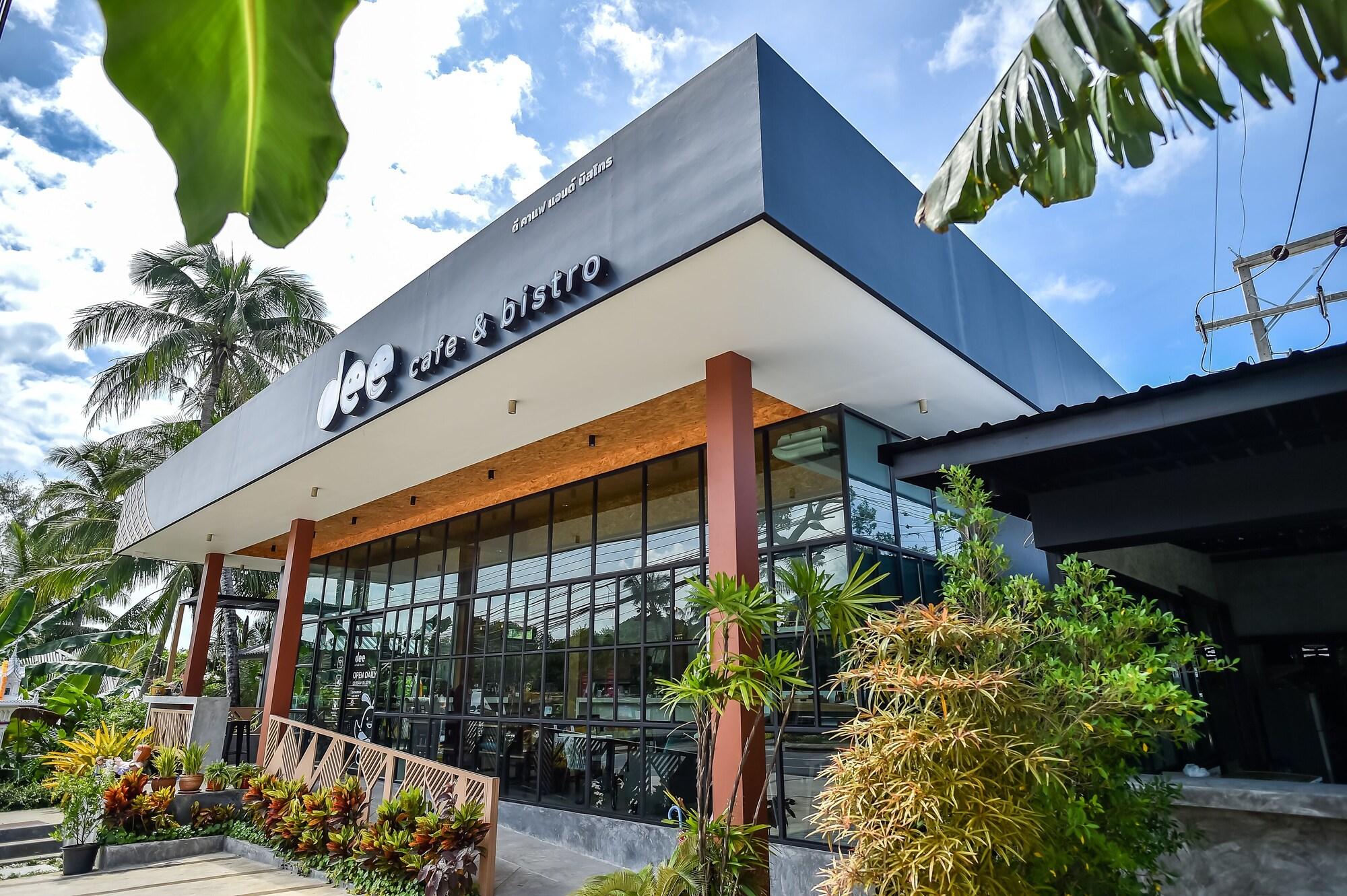 Vista Exterior Dee Homestay