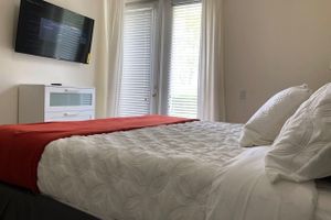 Alquiler Vacacional - Tideview 11 · Super Clean Home Away From Home. Sleep 12+