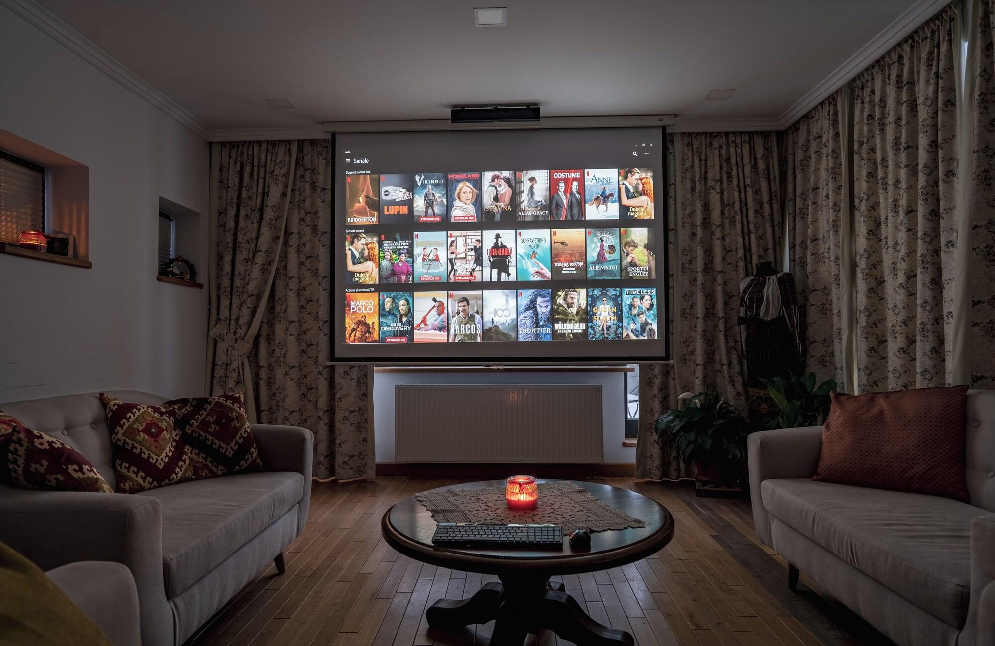 Sala de Reuniones Conacul Bratescu