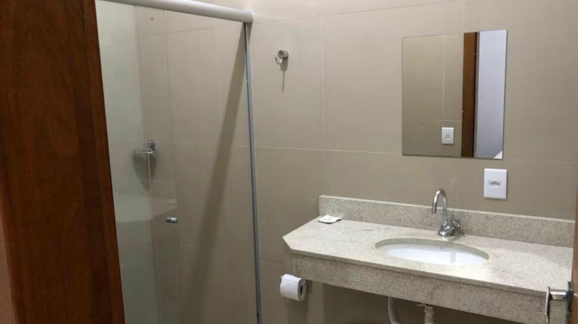 Equipamiento de Habitación HOTEL COLINAS