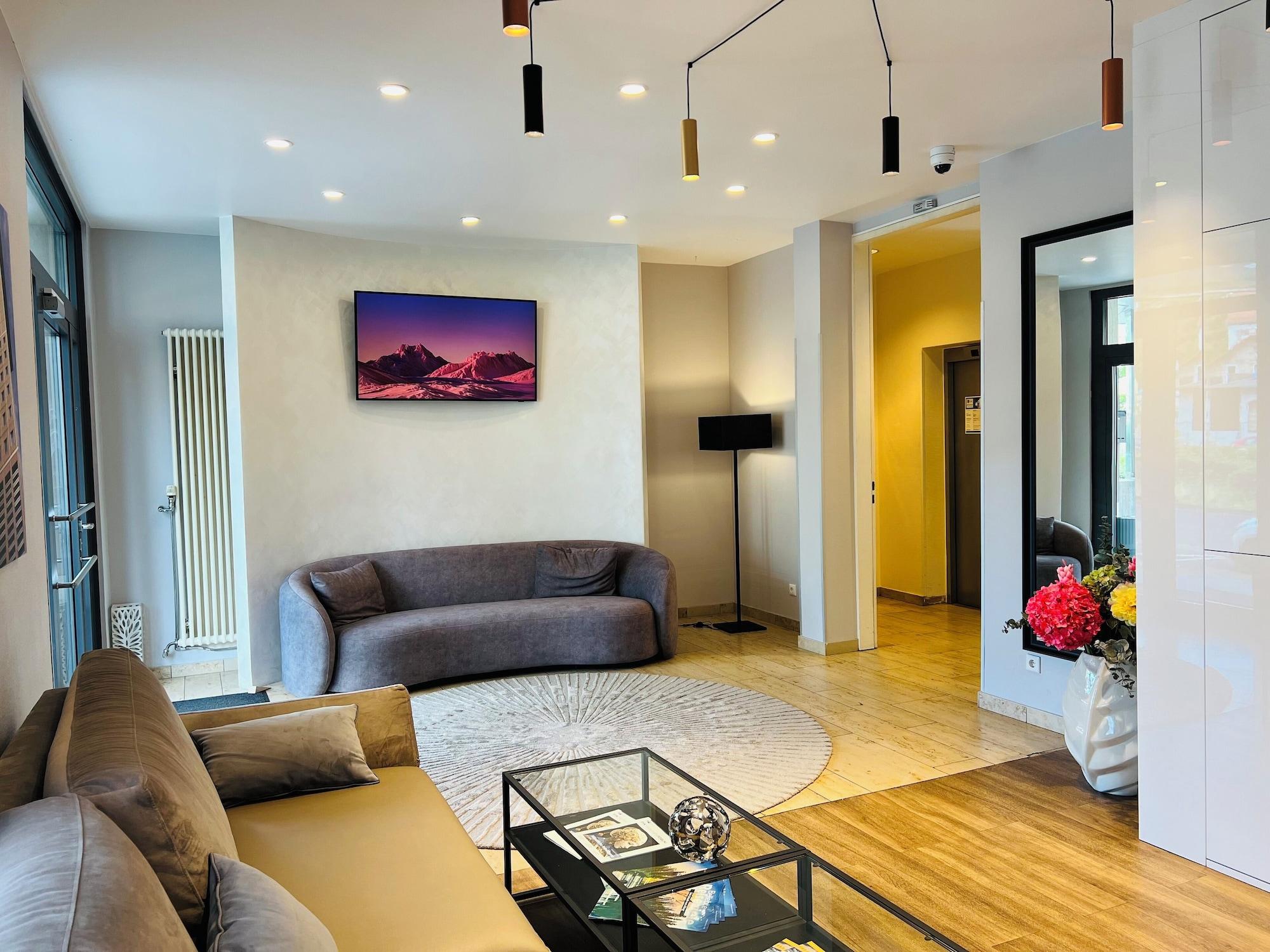 Vista Lobby Hotel Niederraeder Hof