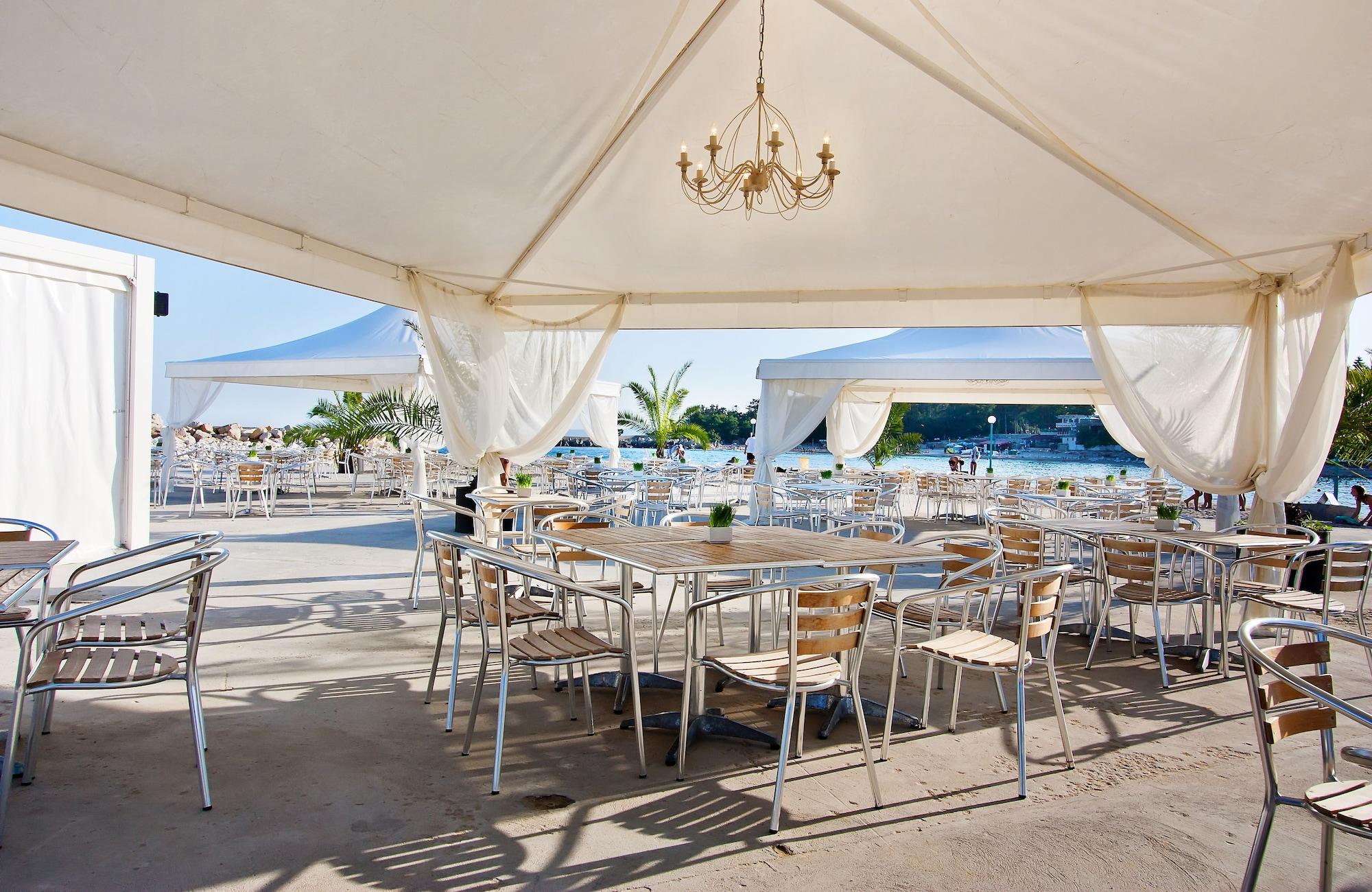 Playa Hotel Dolphin