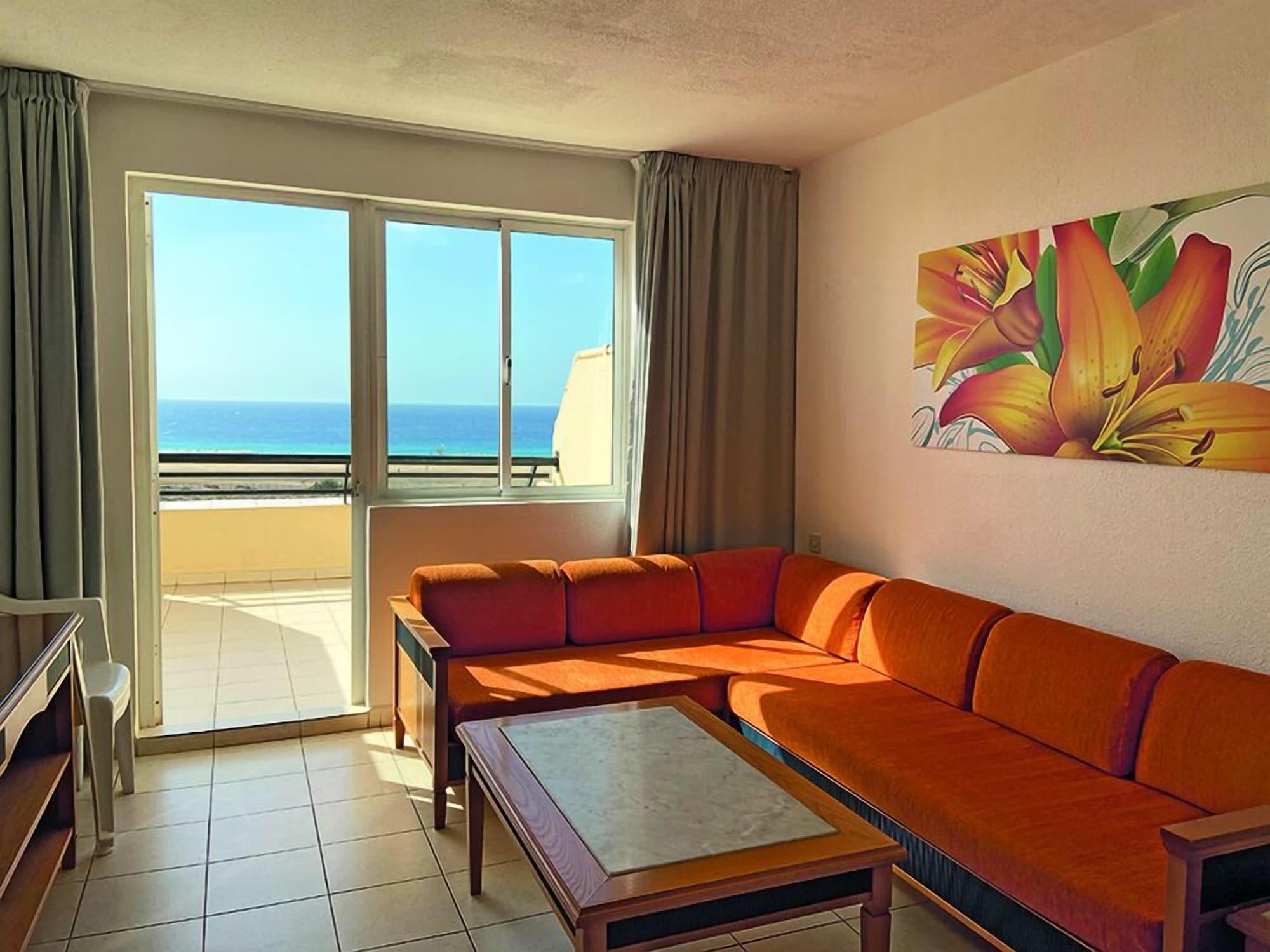 Habitación Apartamentos Palm Garden by LIVVO