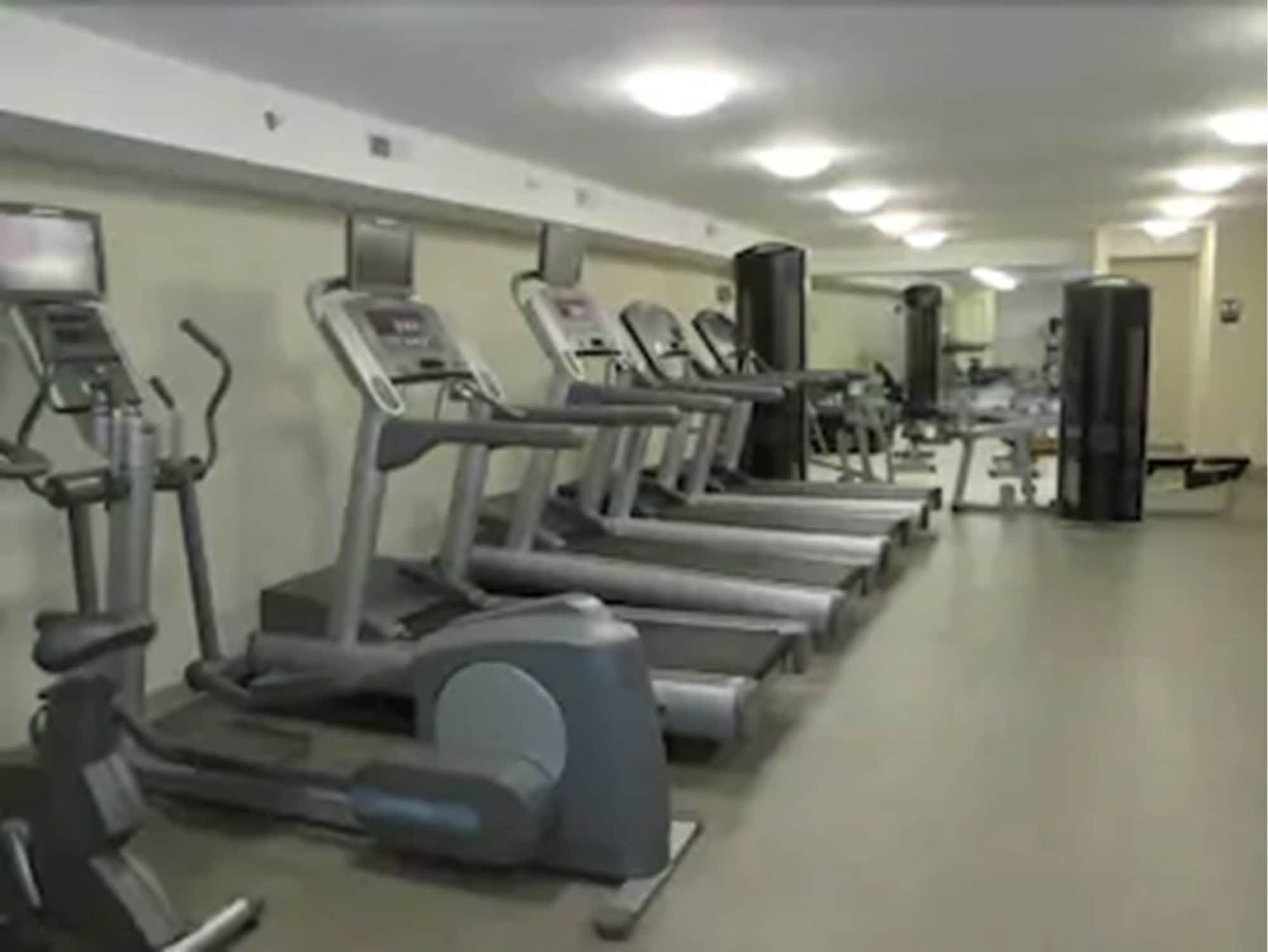 Gimnasio Clayton Plaza Hotel & Extended Stay