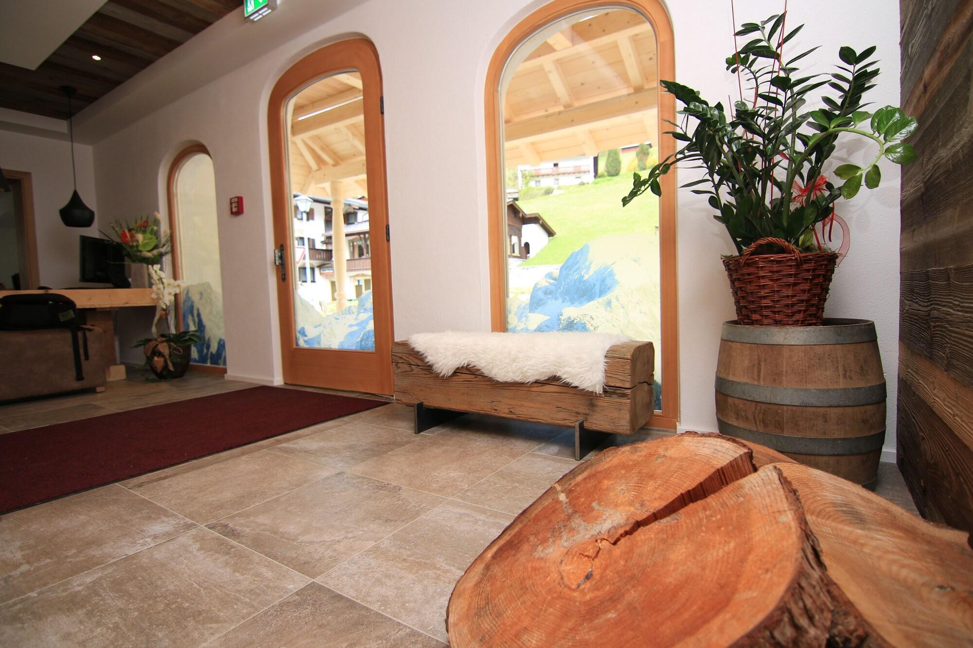Vista Lobby Alpinhotel Berchtesgaden