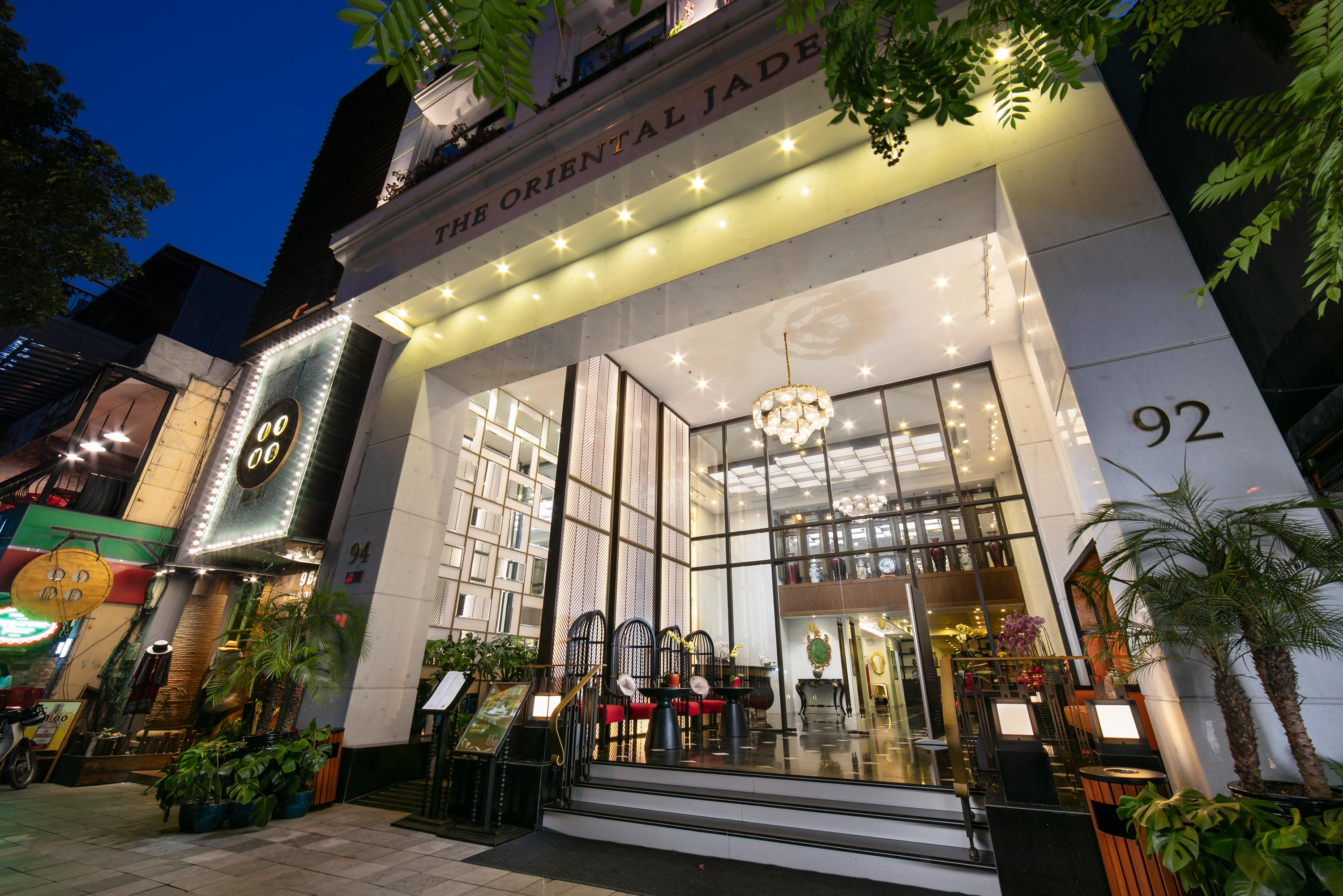 Vista Exterior The Oriental Jade Hotel