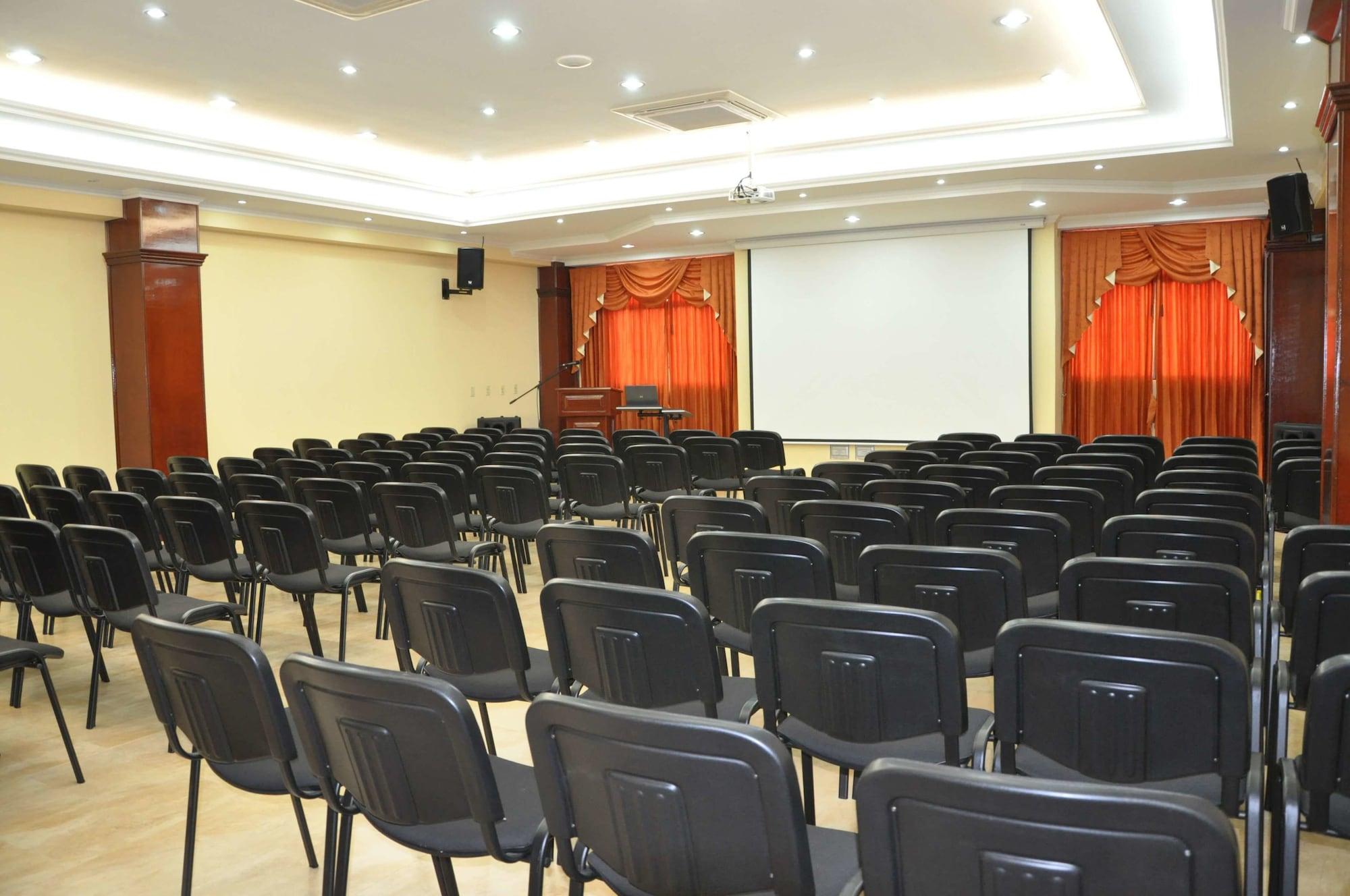 Sala de Reuniones Hotel El Caimito