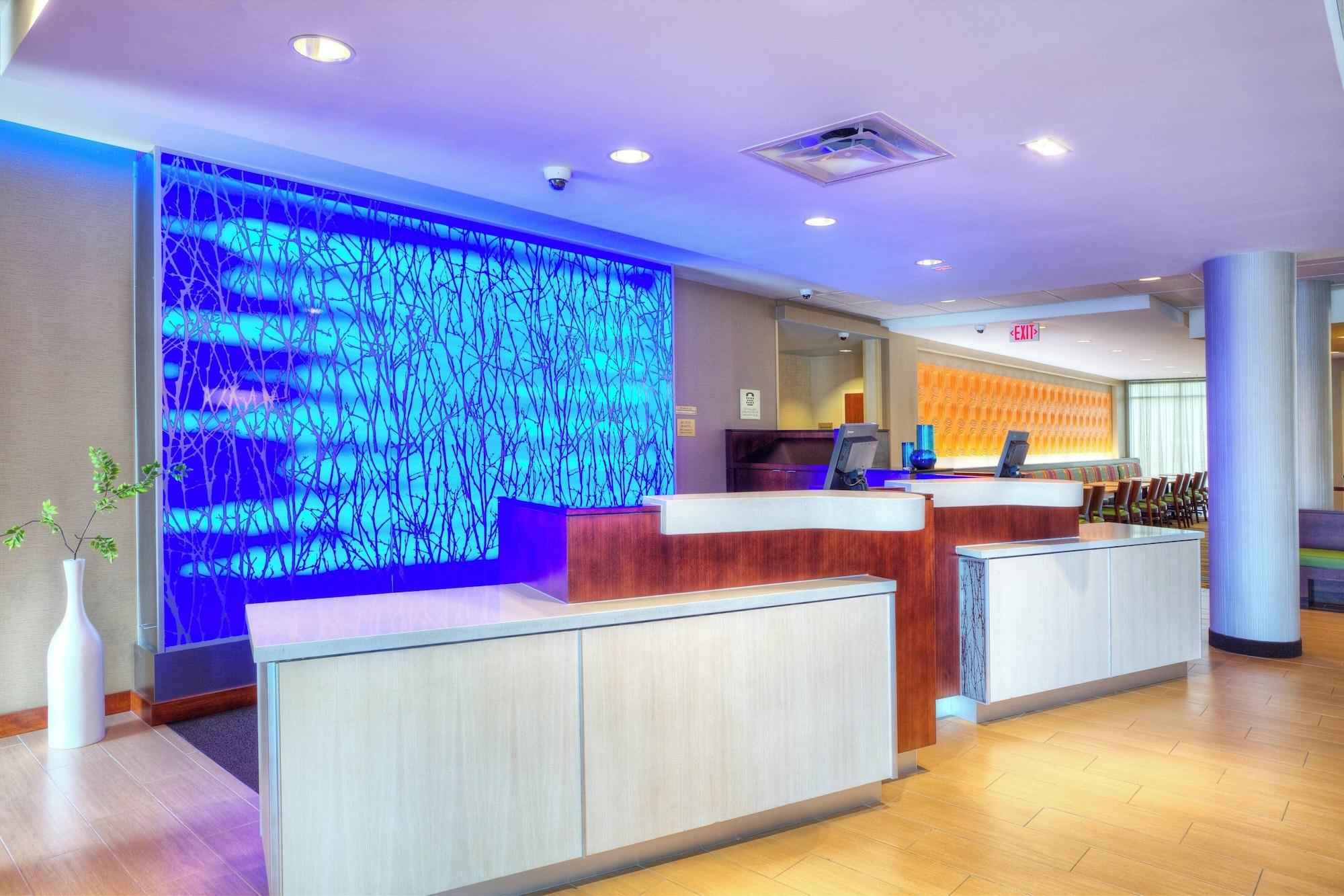 Vista Lobby Fairfield Inn & Suites by Marriott Austin San Marcos