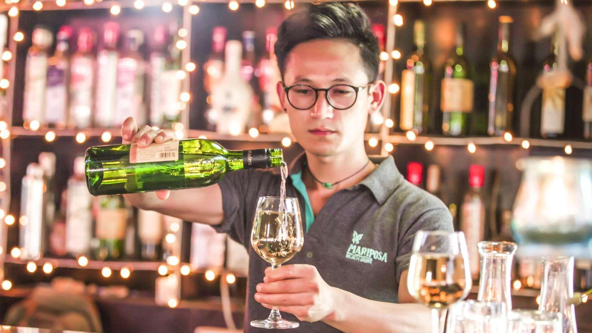 Bar/Salón Mariposa Beach Grove