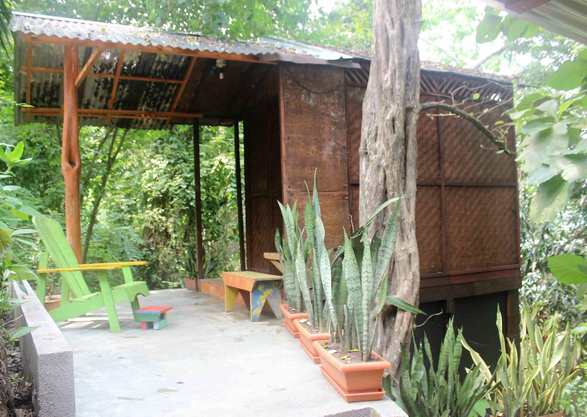 Equipamiento de Habitación Bahia Rica Fishing & Kayak Lodge