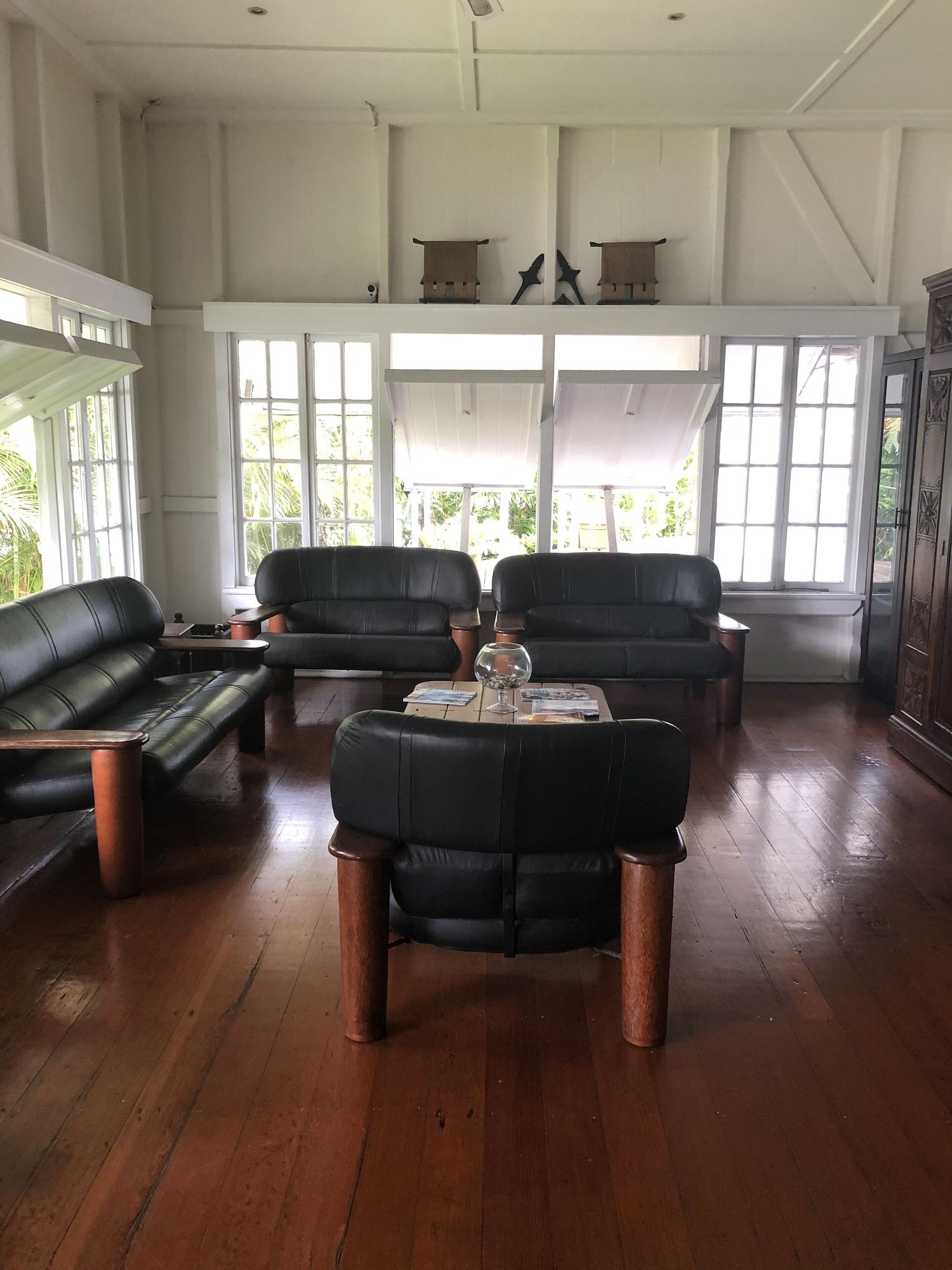 Vista Lobby Five Princes Hotel