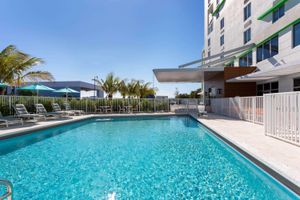 Alojamiento - Wyndham Garden Miami International Airport