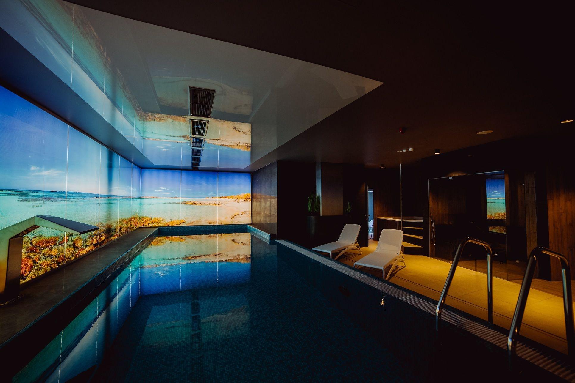 Vista Piscina Hotel Evva Business & Wellness