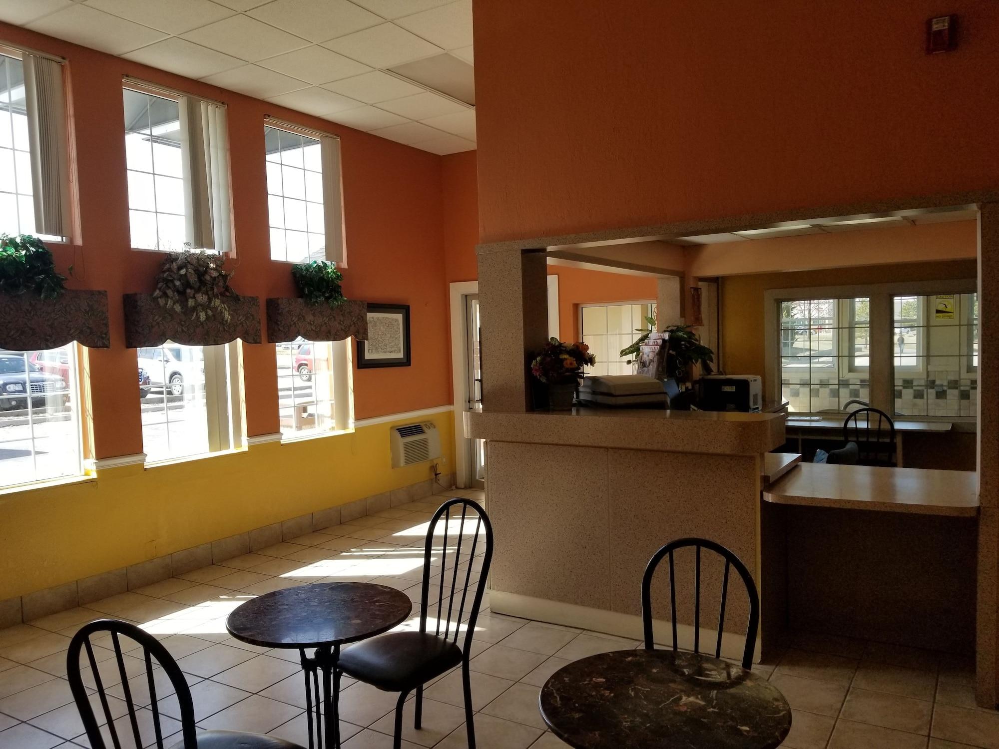 Vista Lobby Americas Stay Inn