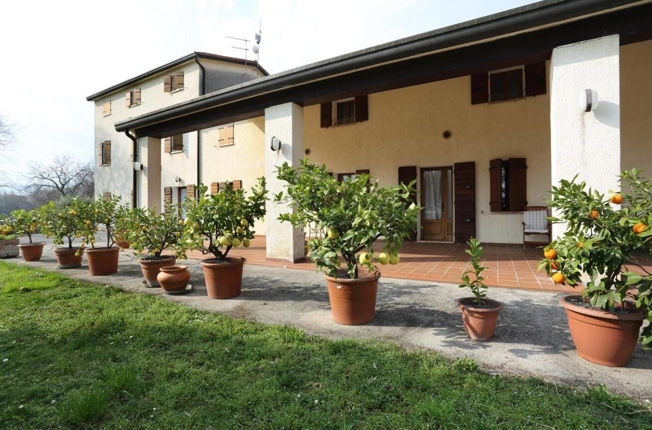 Vista Lobby Albergo Volpara