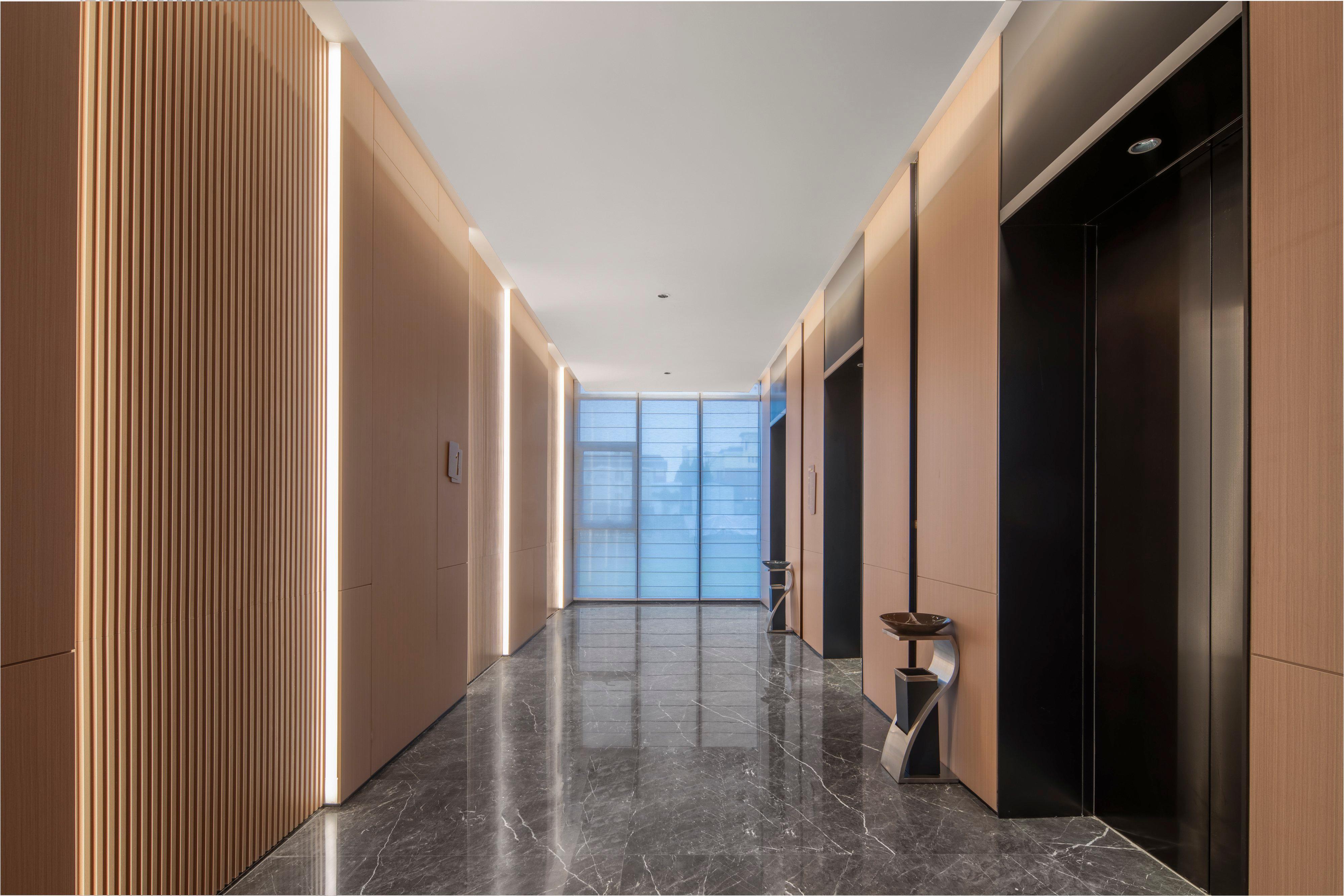 Vista Lobby Holiday Inn Express Gongyi City Center by IHG