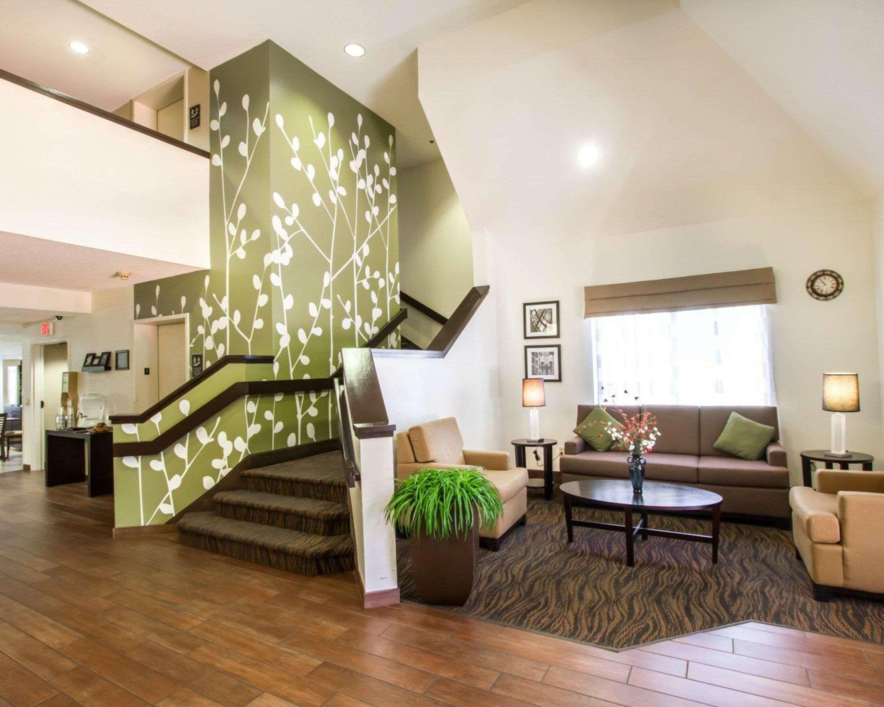 Vista Lobby Sleep Inn North Scottsdale near Mayo Clinic