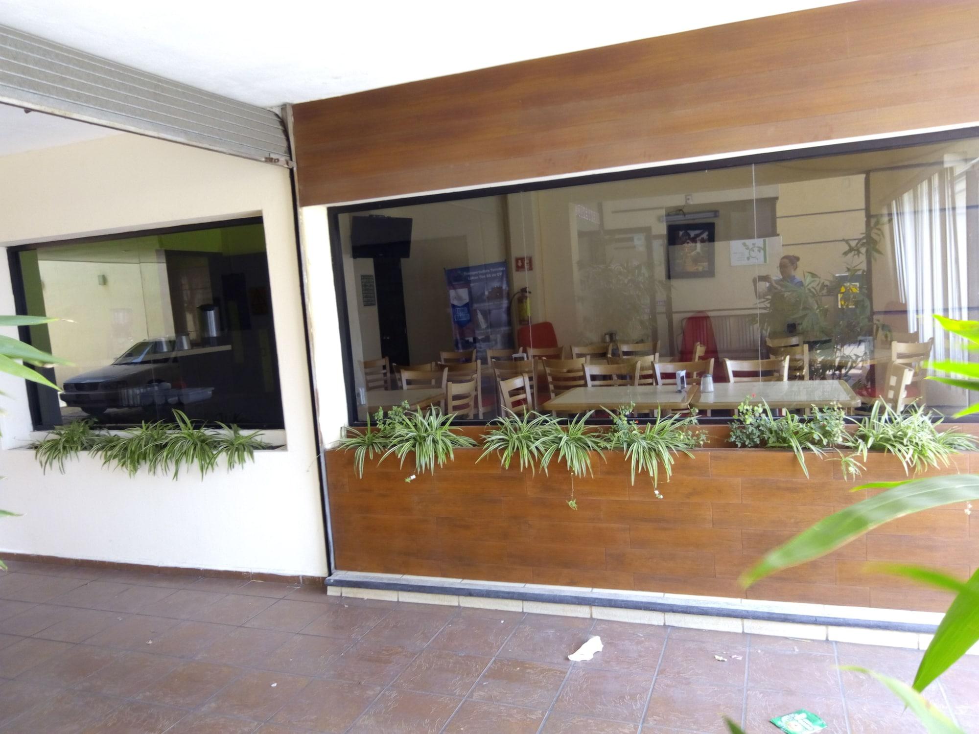 Restaurant Hotel Madrid Tuxtla