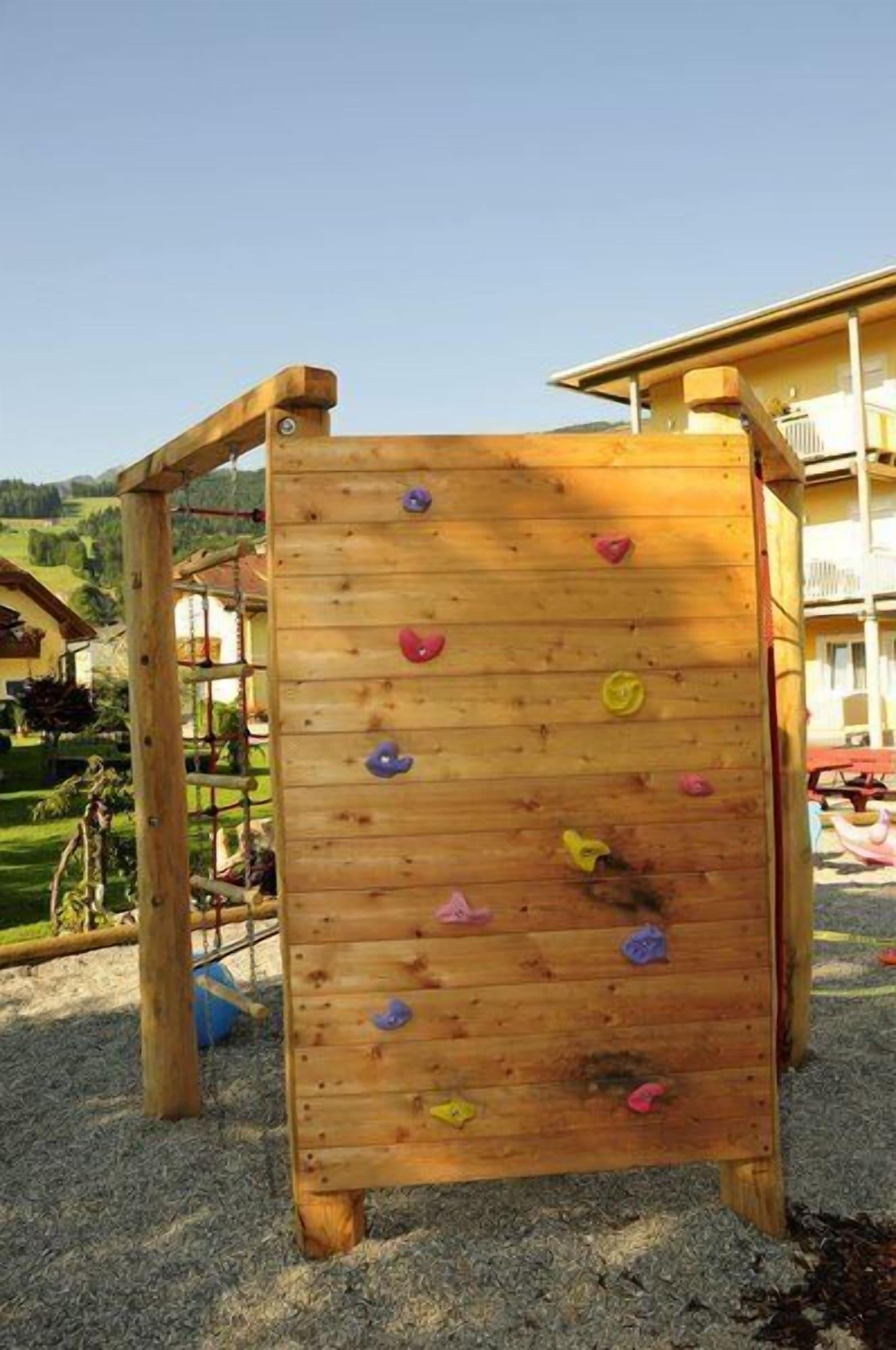 Instalaciones Recreativas Hotel Garni Zerza