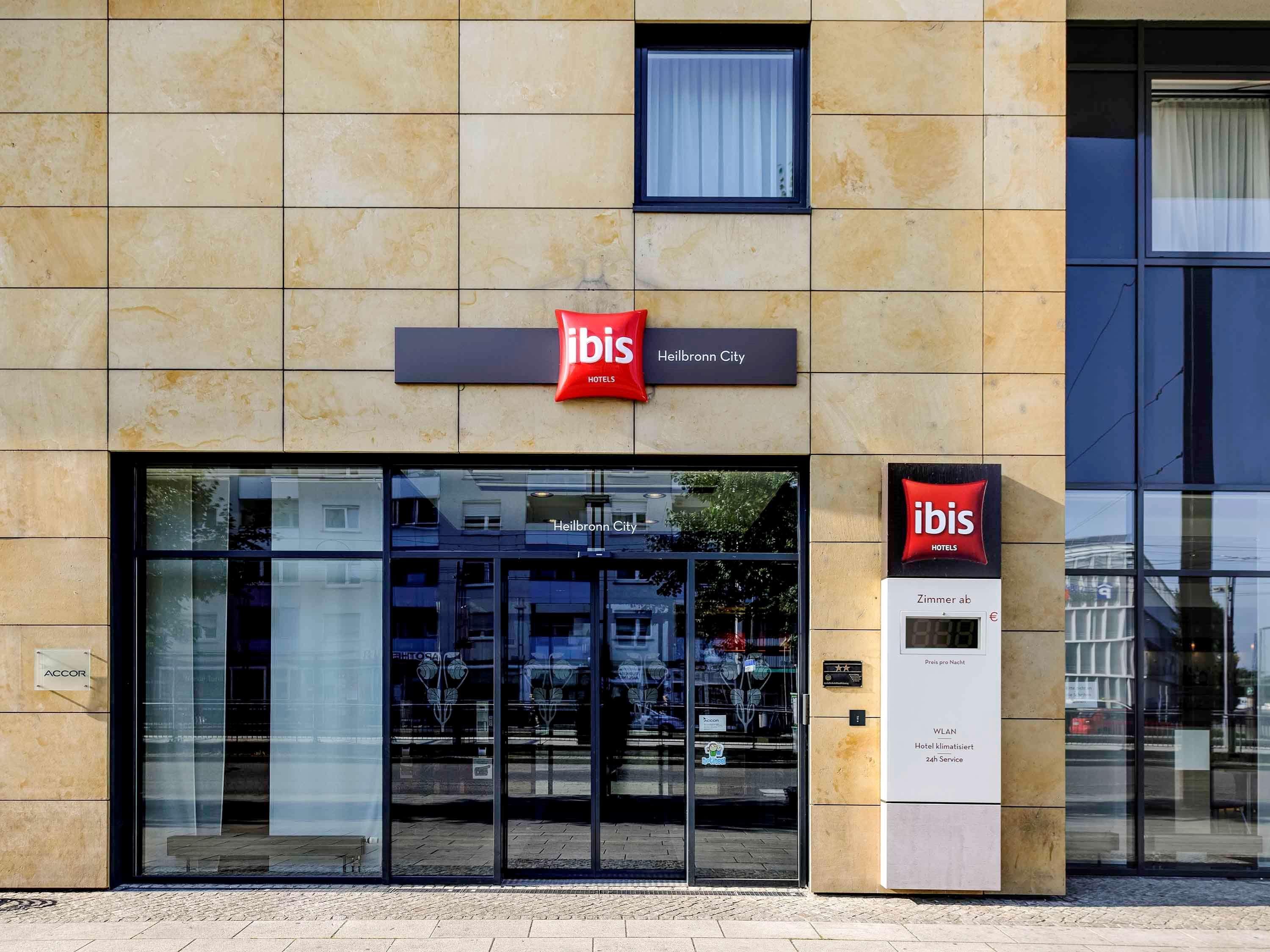Vista Exterior ibis Heilbronn City