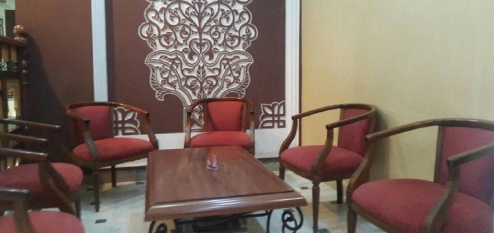 Vista Lobby Hotel Roza
