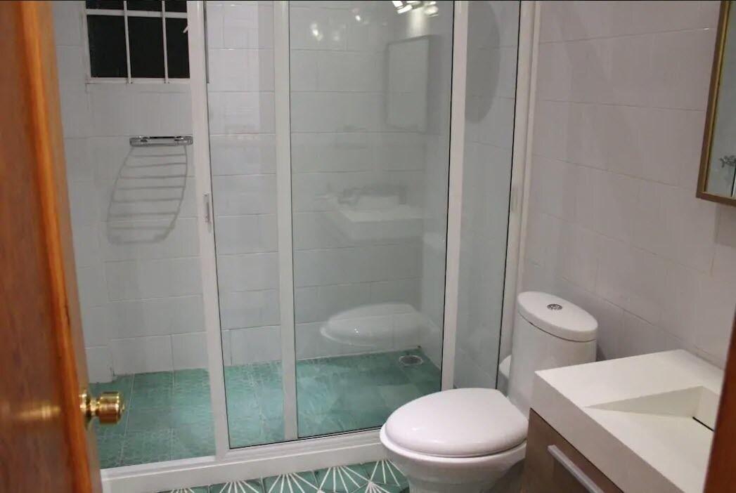 Equipamiento de Habitación Comodo y Atractivo Departamento Isa 96