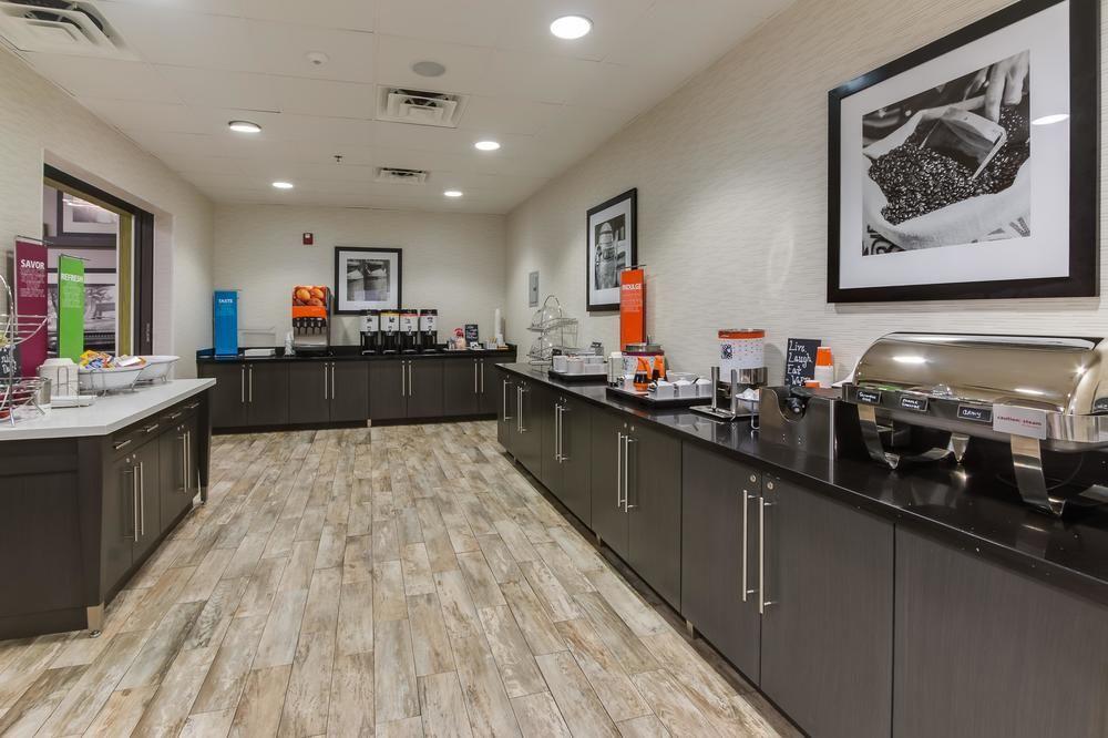 Restaurant Hampton Inn White House