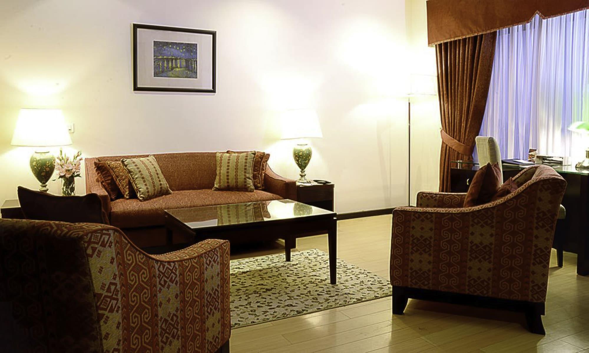 Vista Lobby Park Lane Hotel