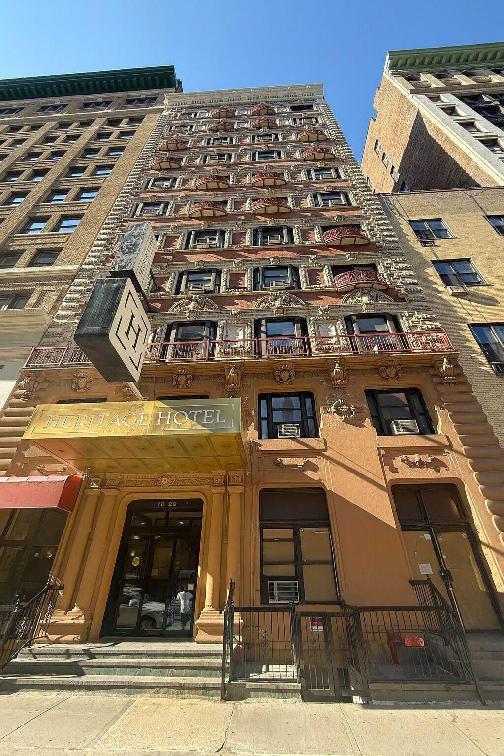 Vista Exterior Heritage Hotel