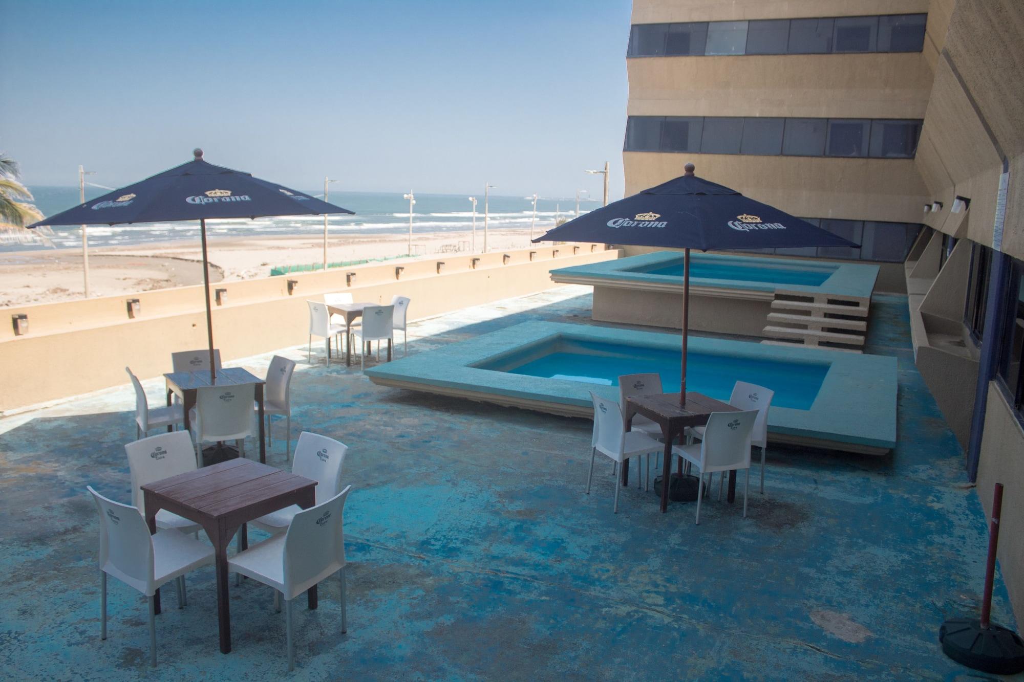 Vista Piscina Hotel Terraza del Sol