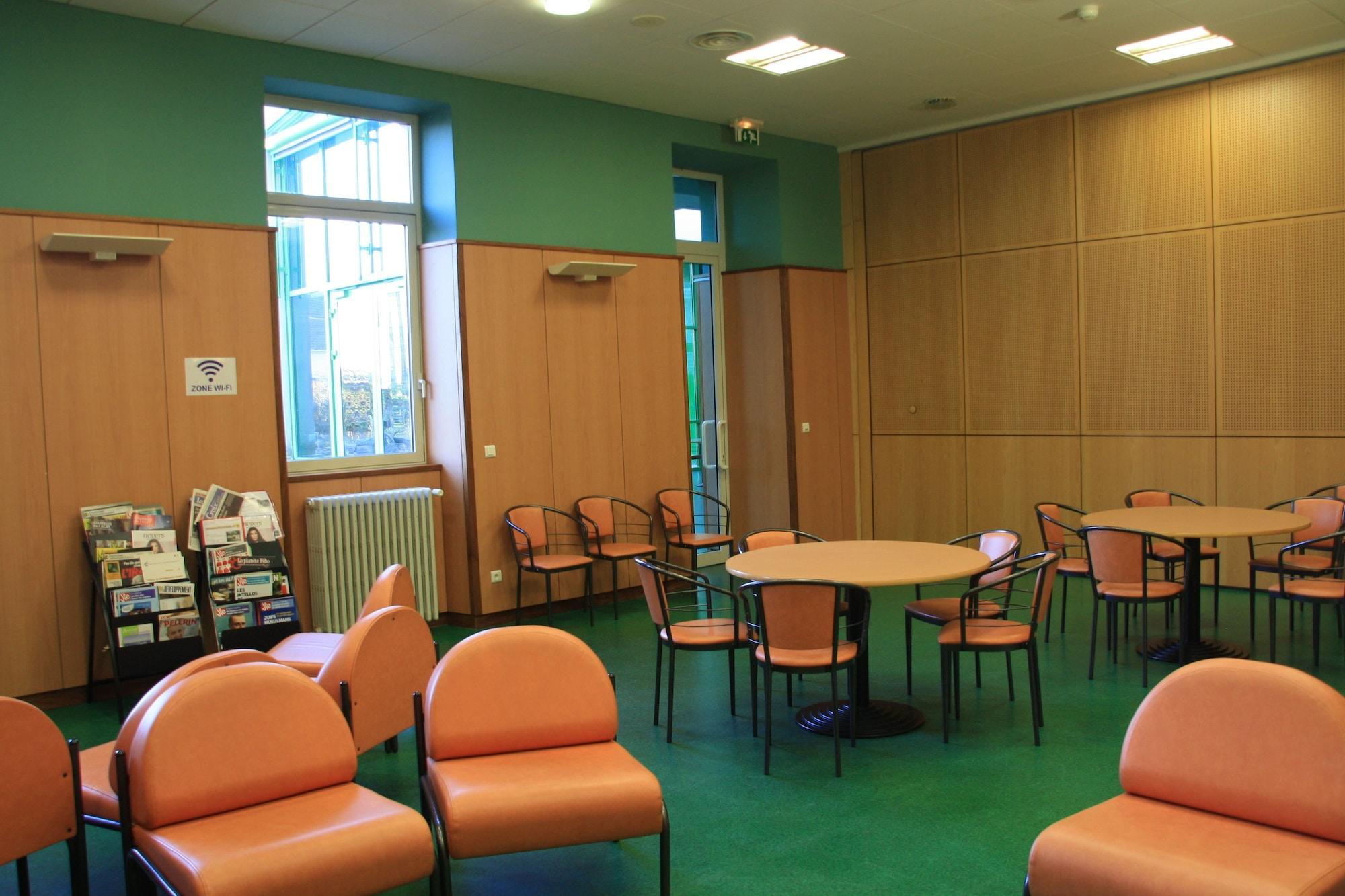 Vista Lobby Espace Bernadette Soubirous Nevers