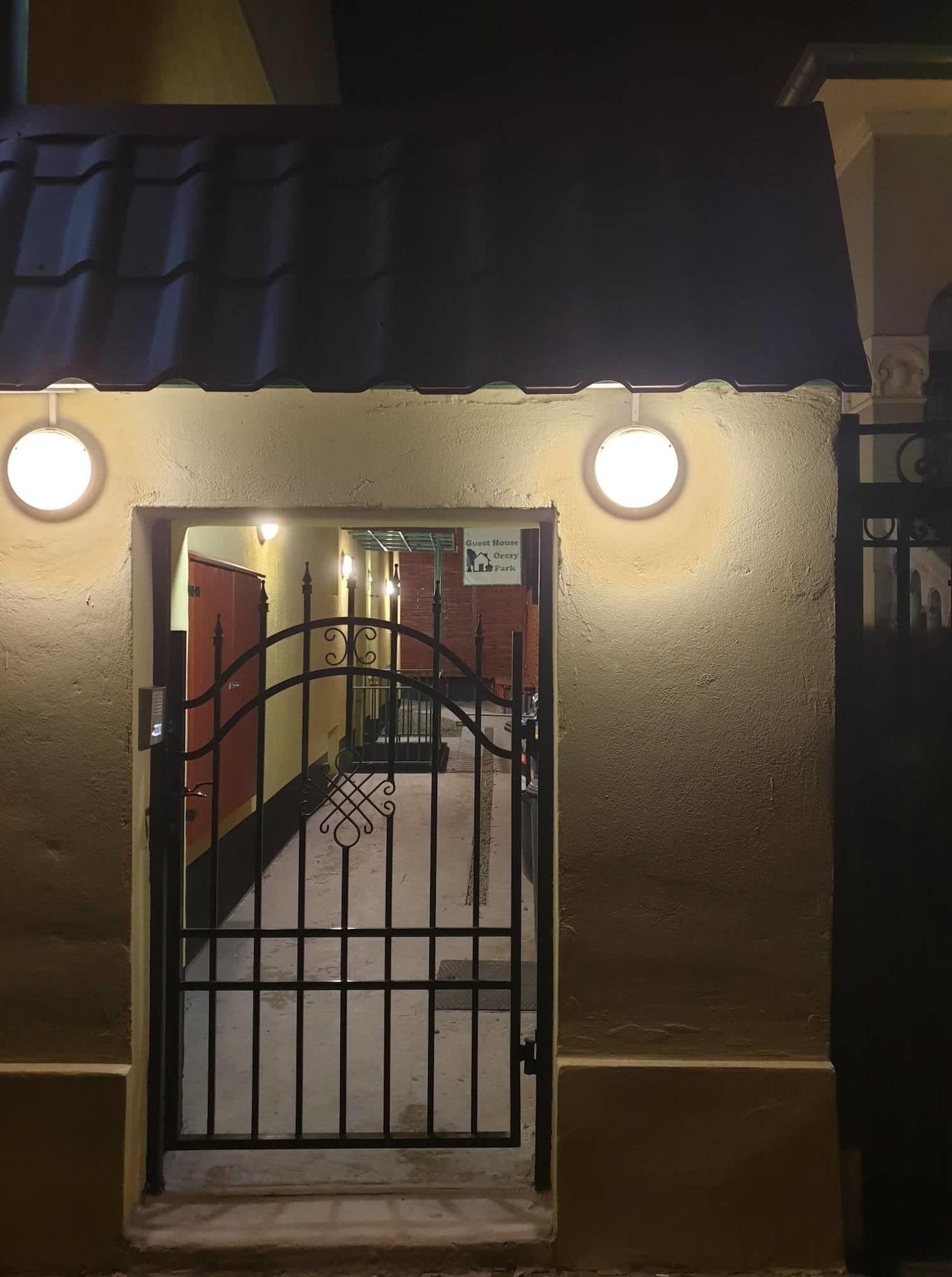 Comodidades del Alojamiento Guest House Orczy Park