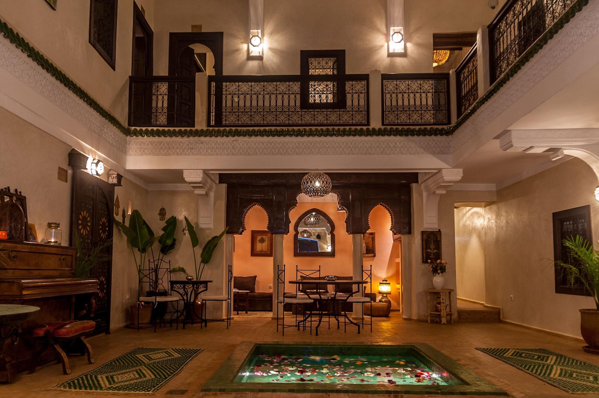 Vista Lobby Riad Haraka