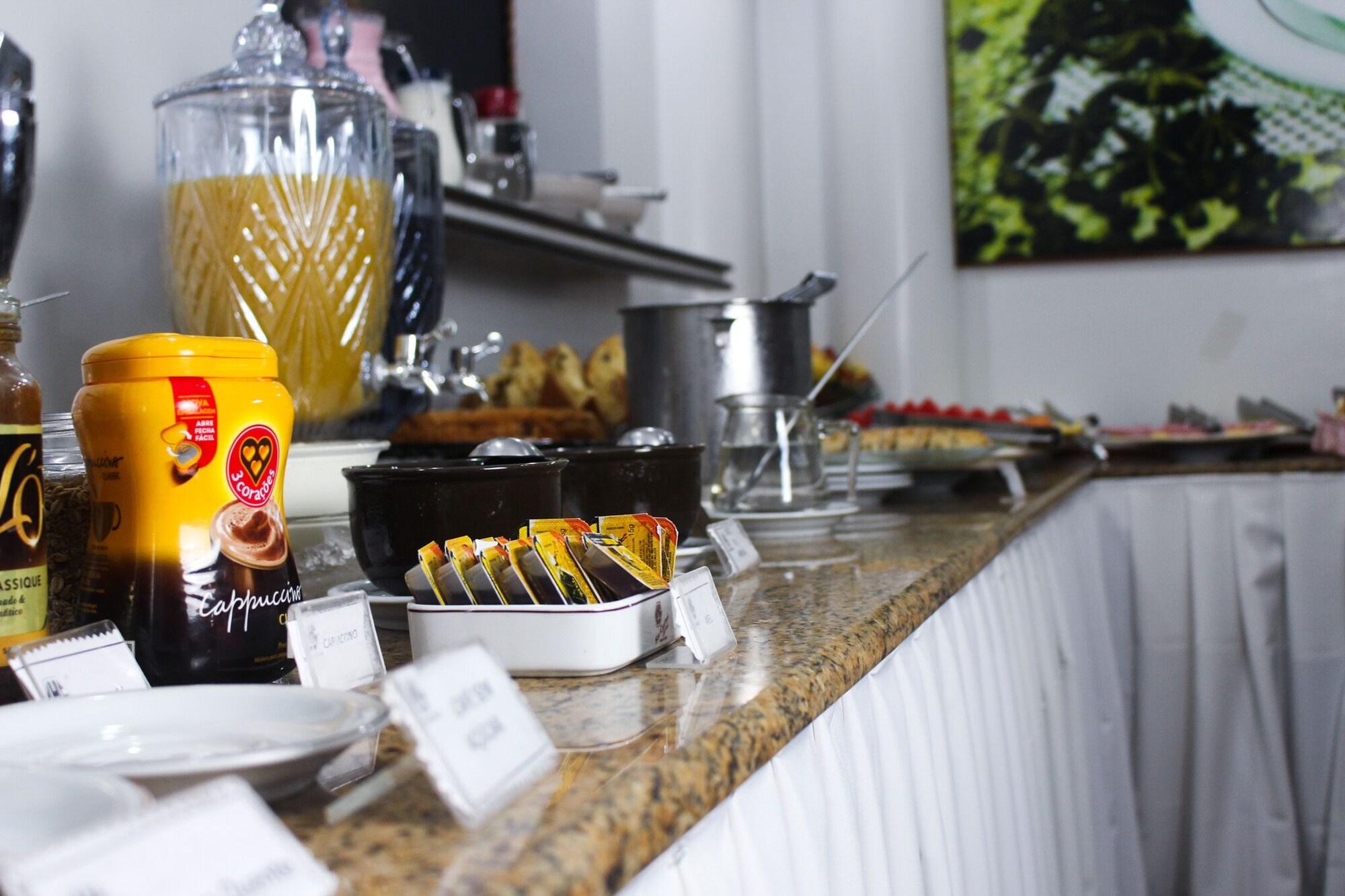 Set de Habitación Hotel São Charbel