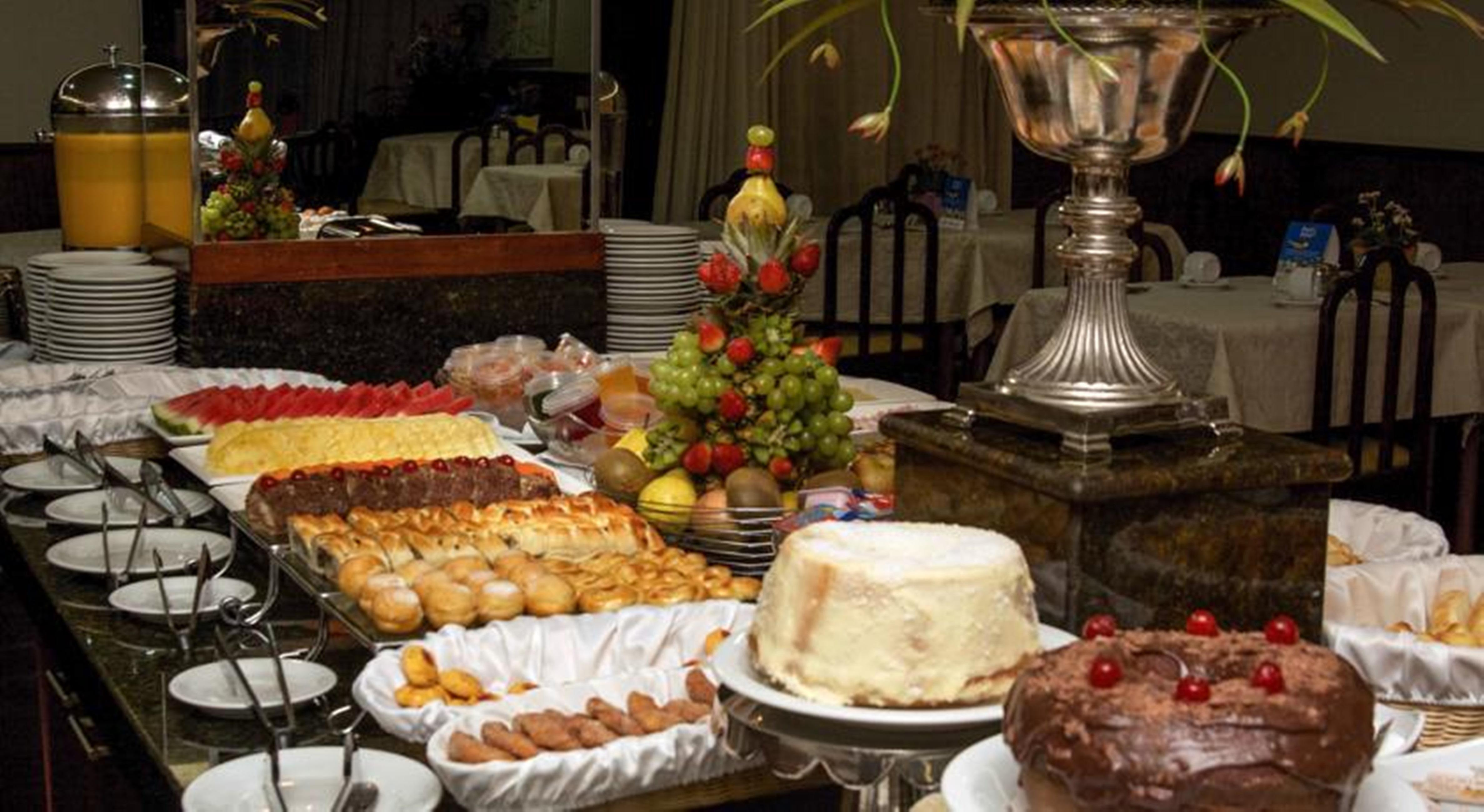 Restaurant Bristol Exceler Plaza Hotel