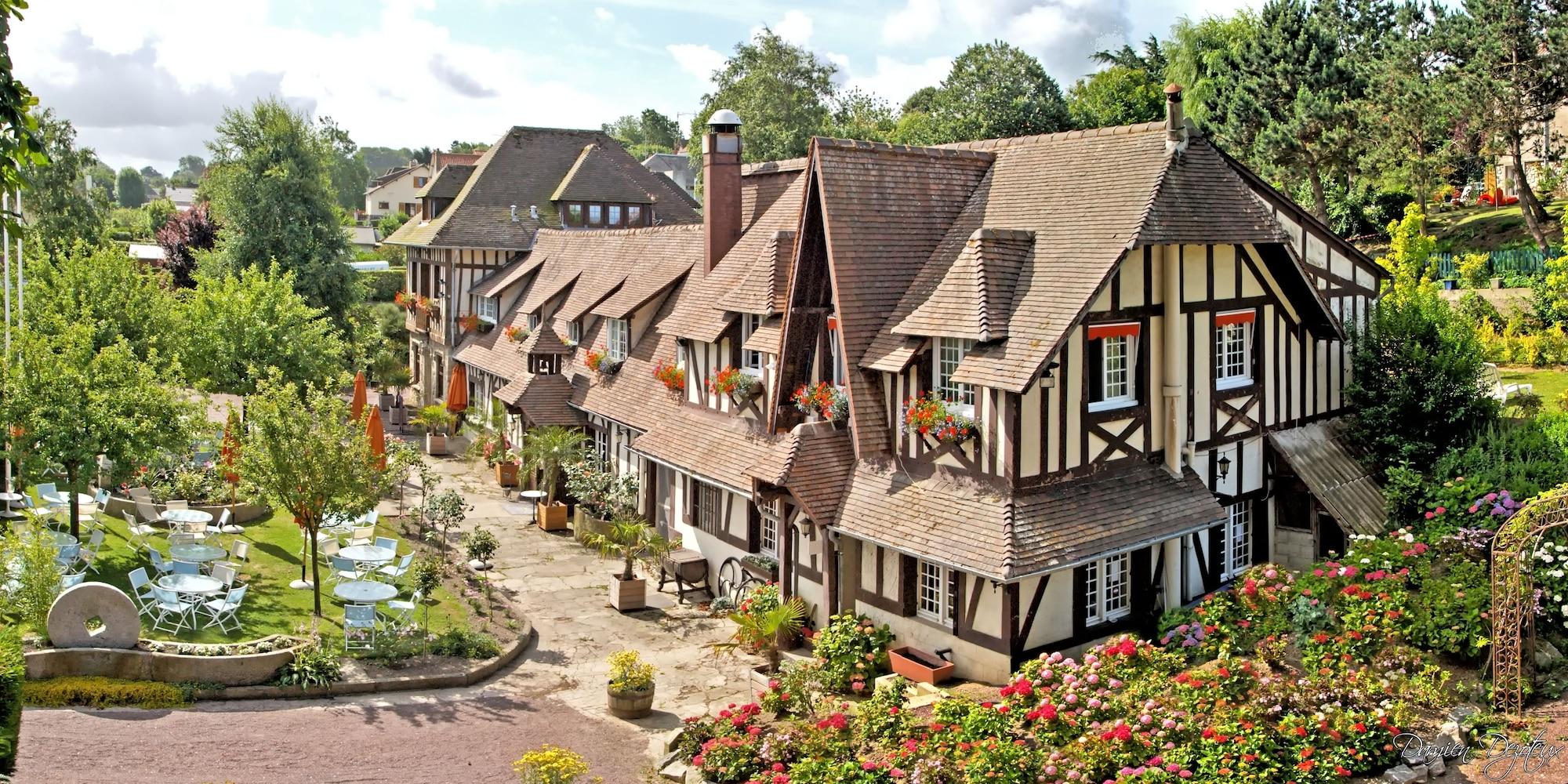Varios Hostellerie de la Vieille Ferme
