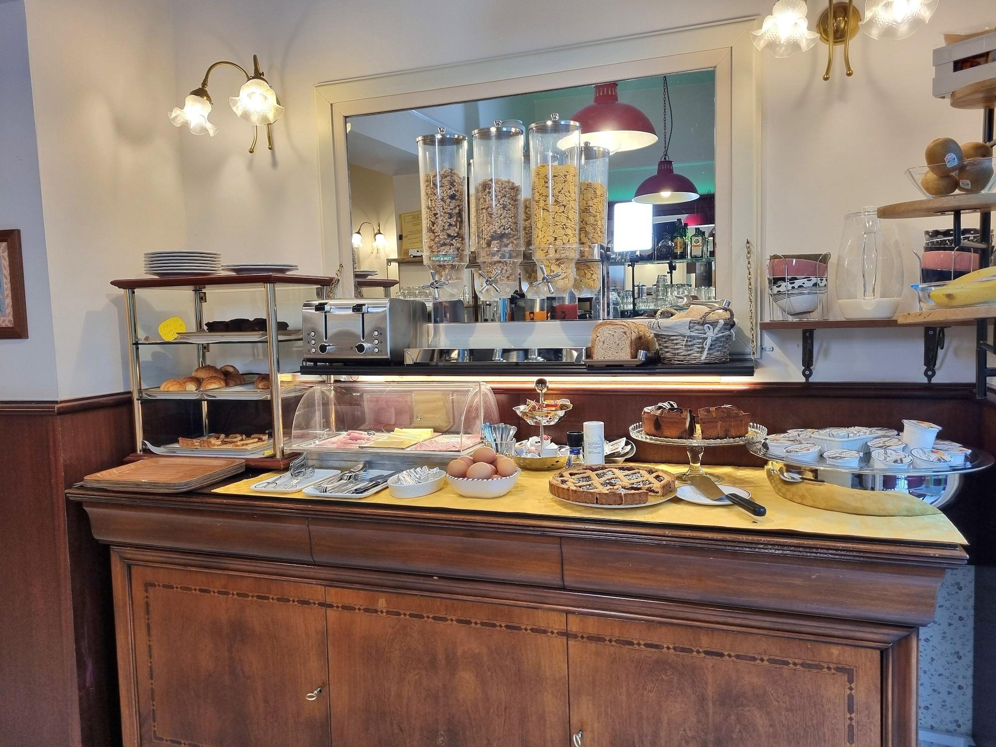 Restaurant Charly Hotel