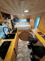 Alojamiento - Soul Food Cafe Tiny Home Camper in charming Yemassee, SC with WiFi, Heat, AC, et