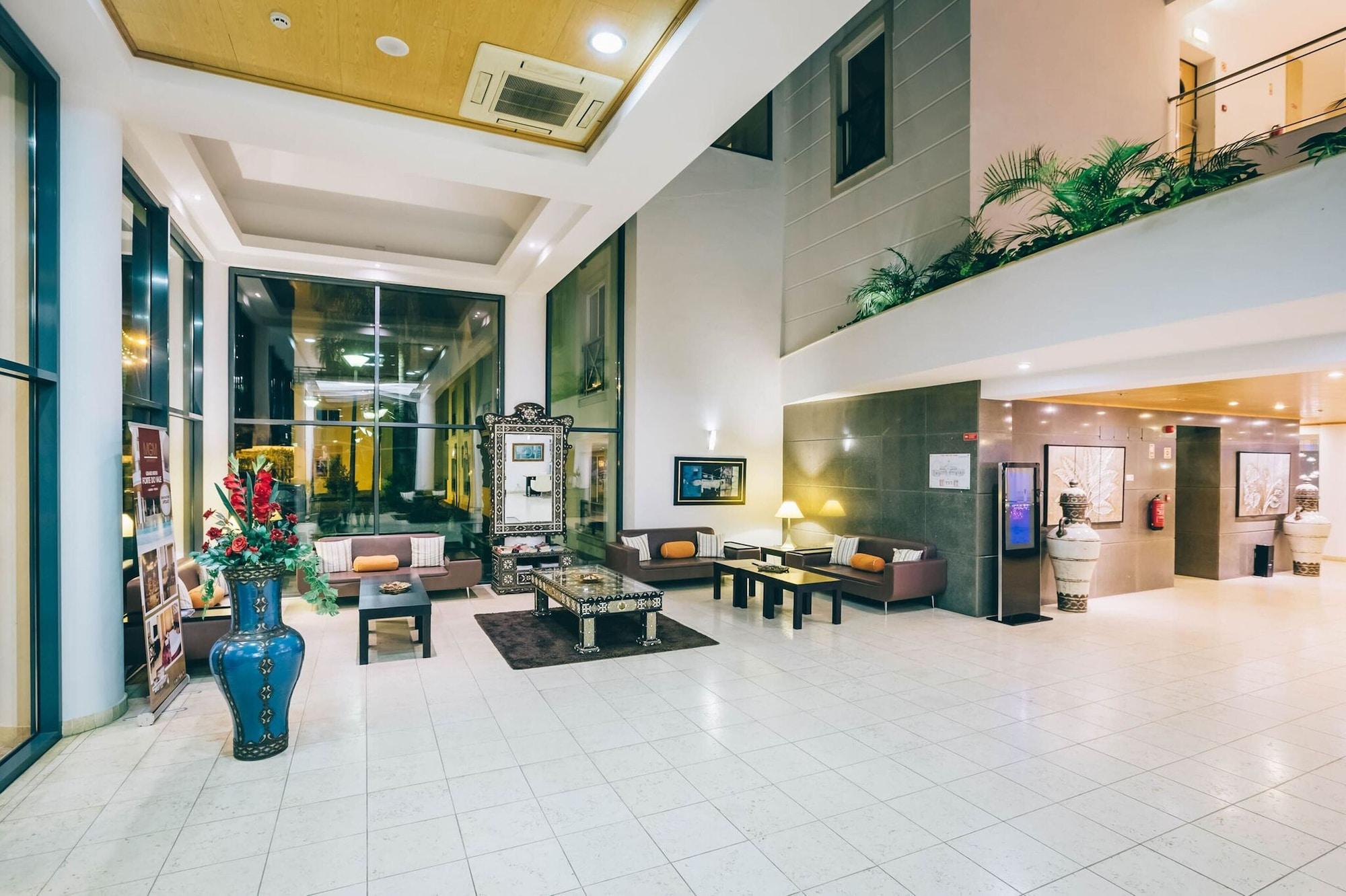 Vista Lobby Grand Muthu Forte do Vale