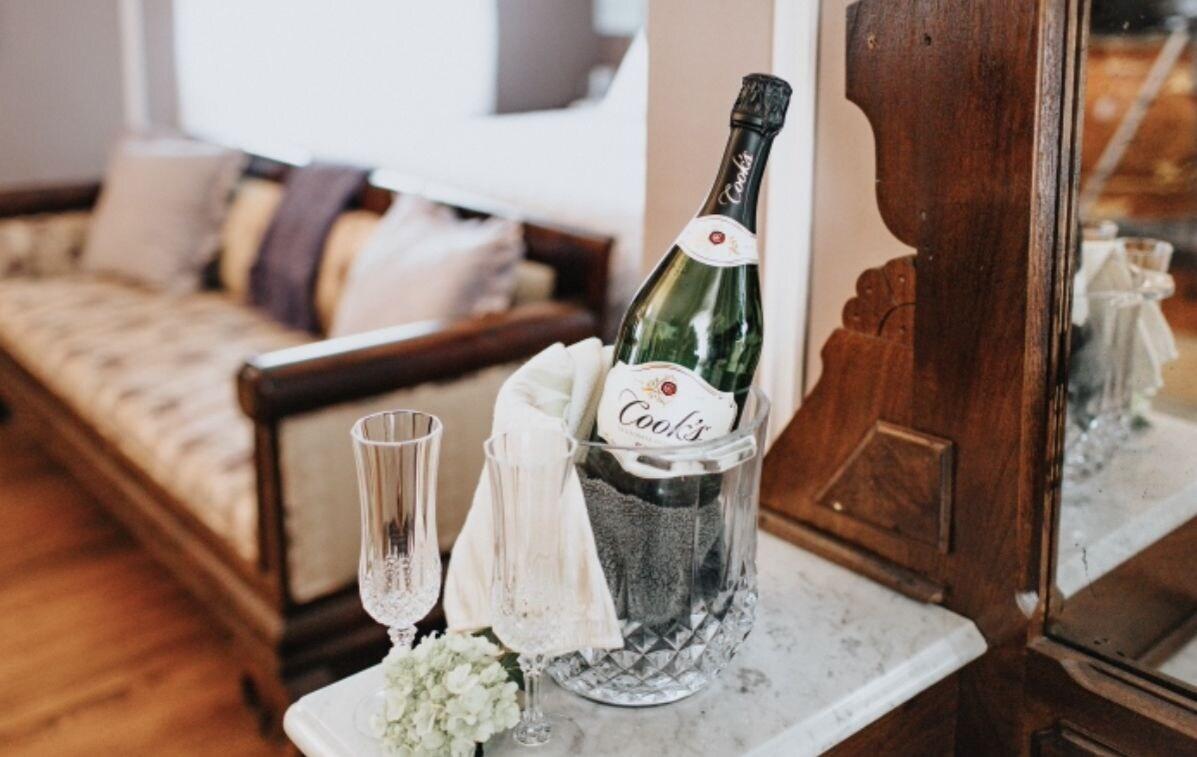 Equipamiento de Habitación Mathis House, A Victorian Bed & Breakfast and Tea Room at 600 Main