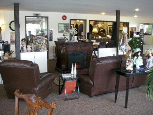 Vista Lobby Three Forks Lewis & Clark Motel