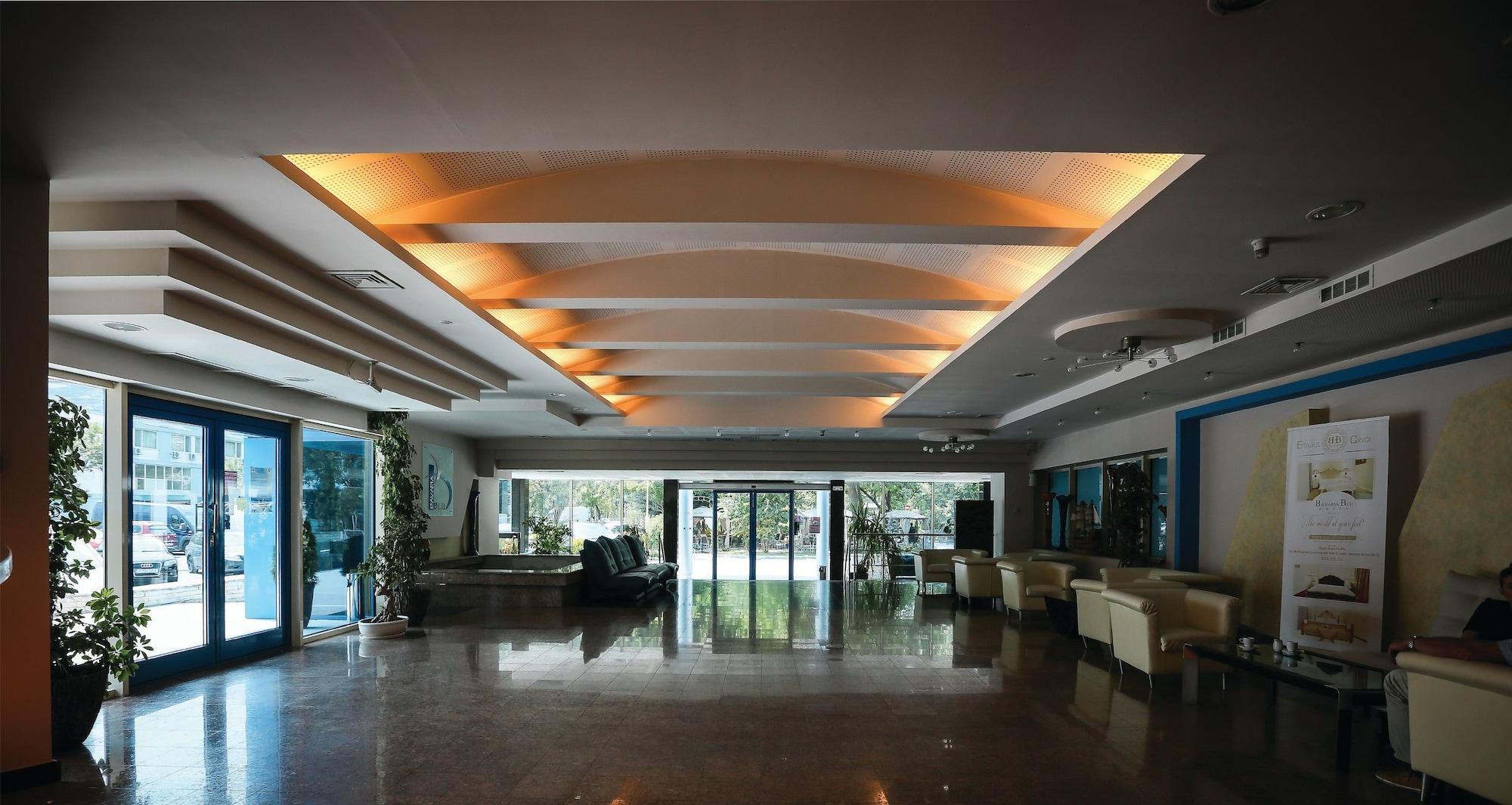 Vista Lobby Hotel Bavaria Blu