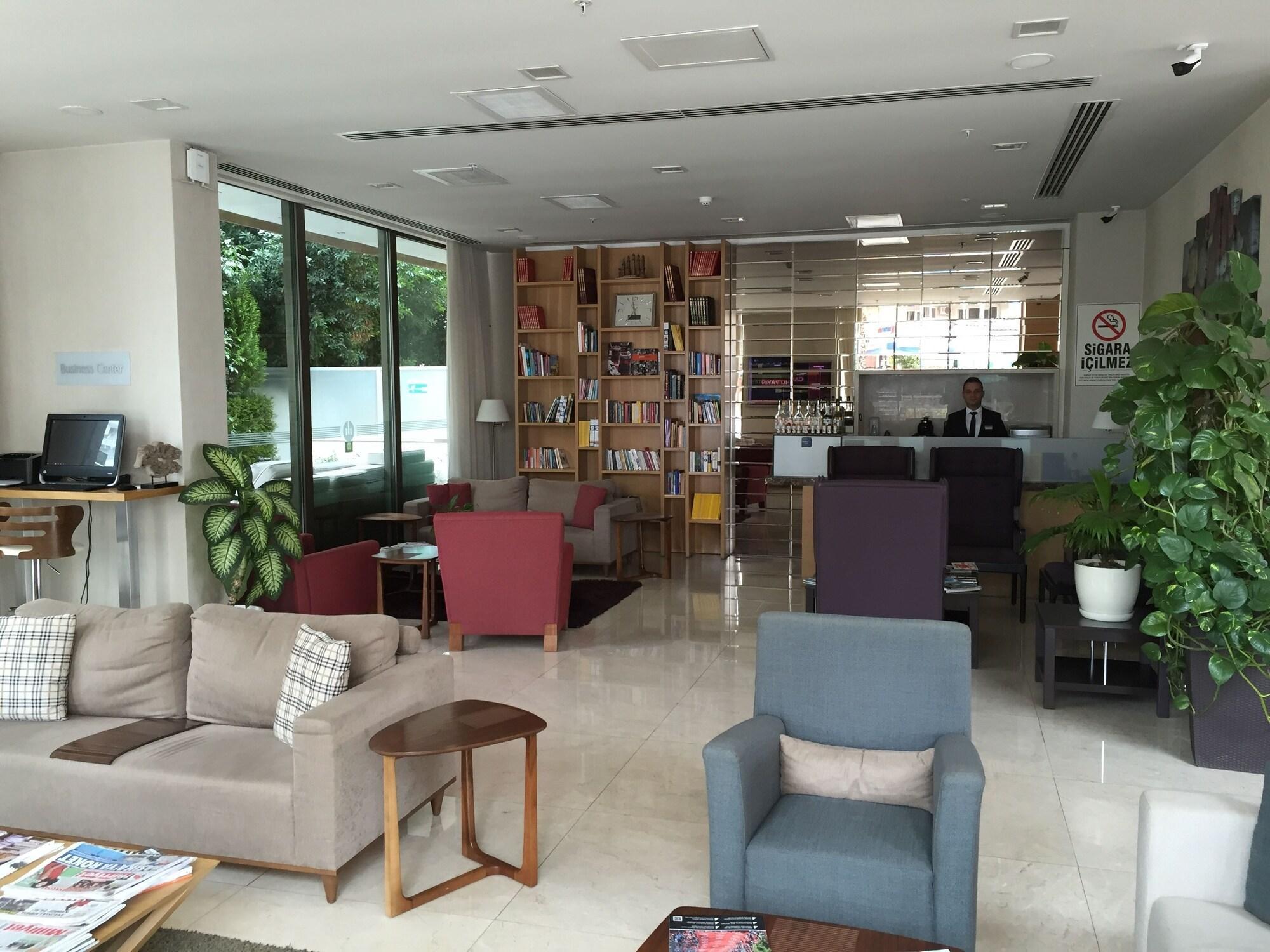 Bar/Salón Masel Hotel