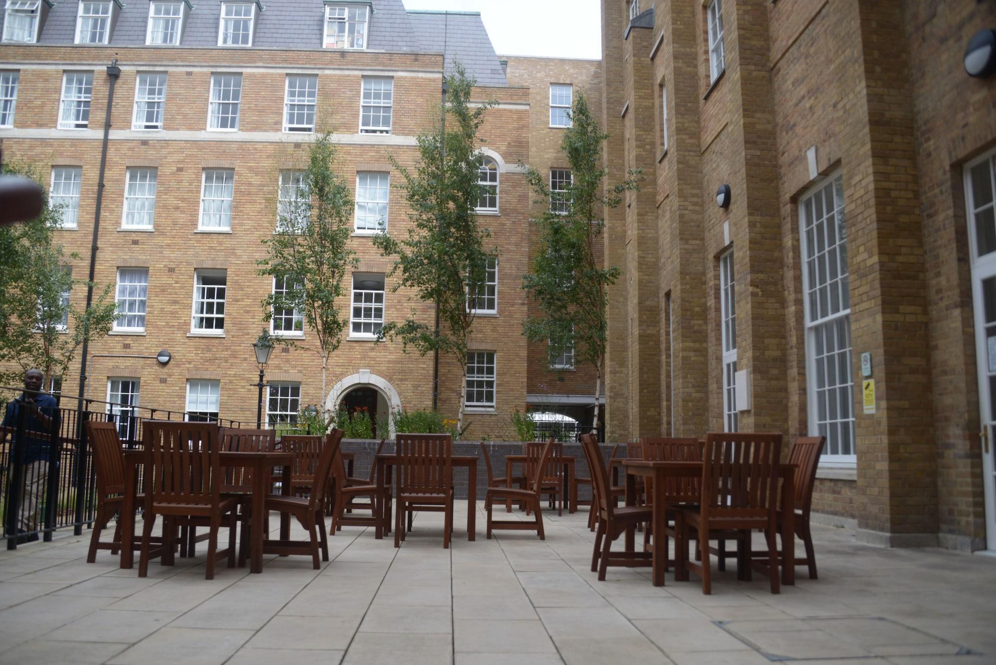 Vista Exterior Goodenough College