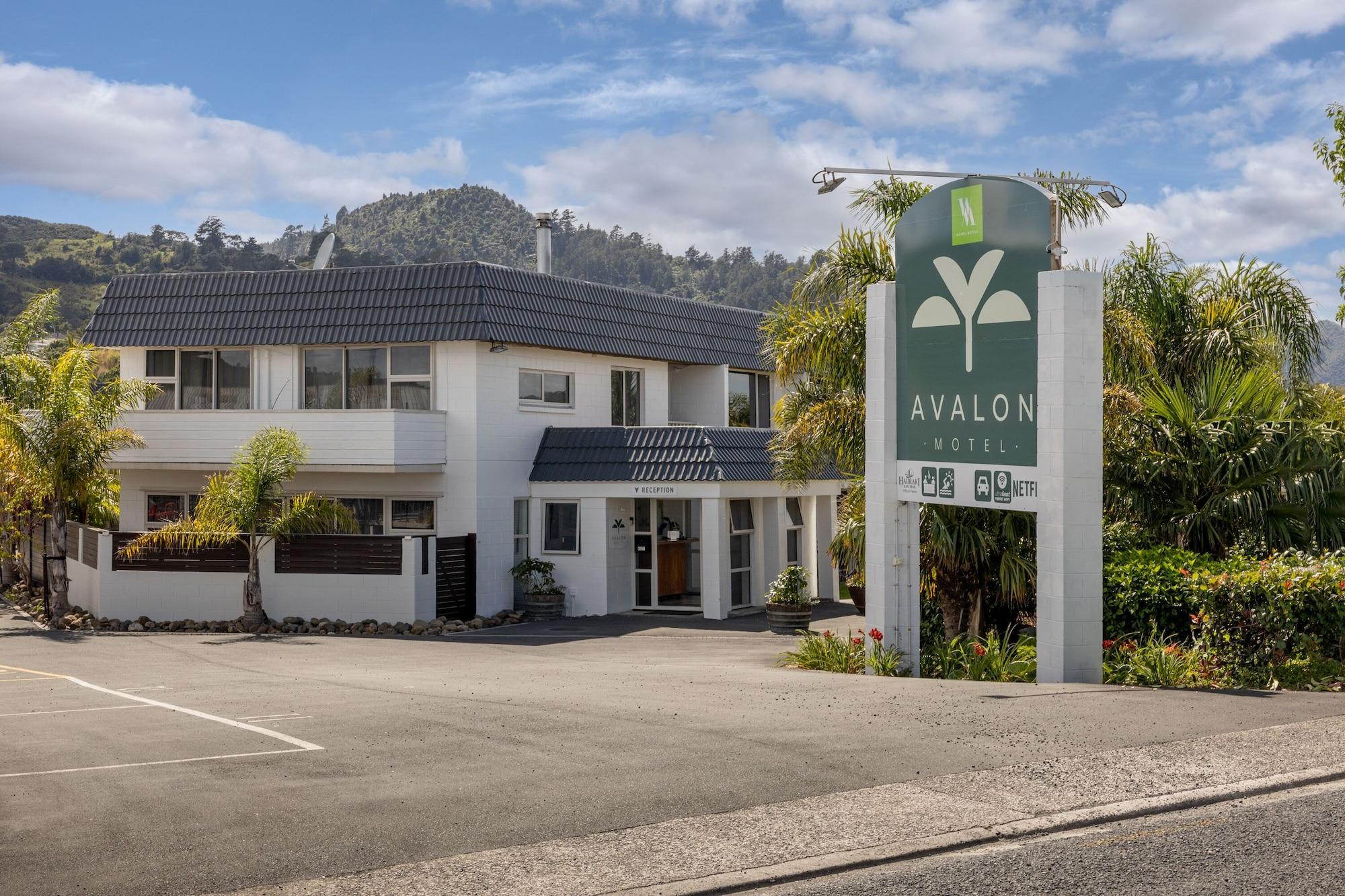Vista Exterior Avalon Motel Thames – Wenzel Motels