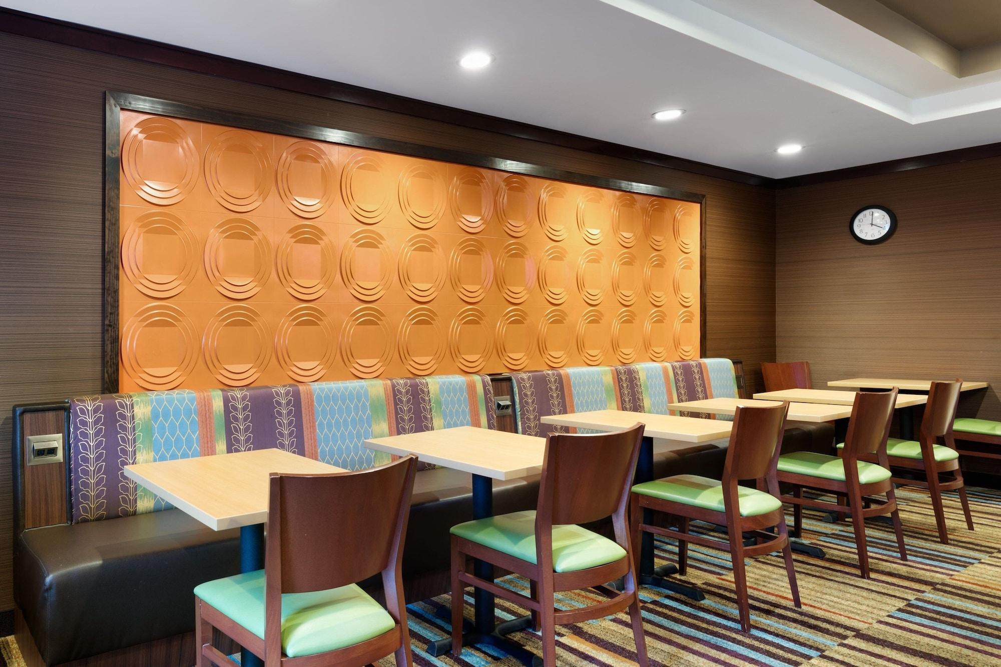 Restaurant Fairfield Inn by Marriott Lexington Park Patuxent River Naval Air Station