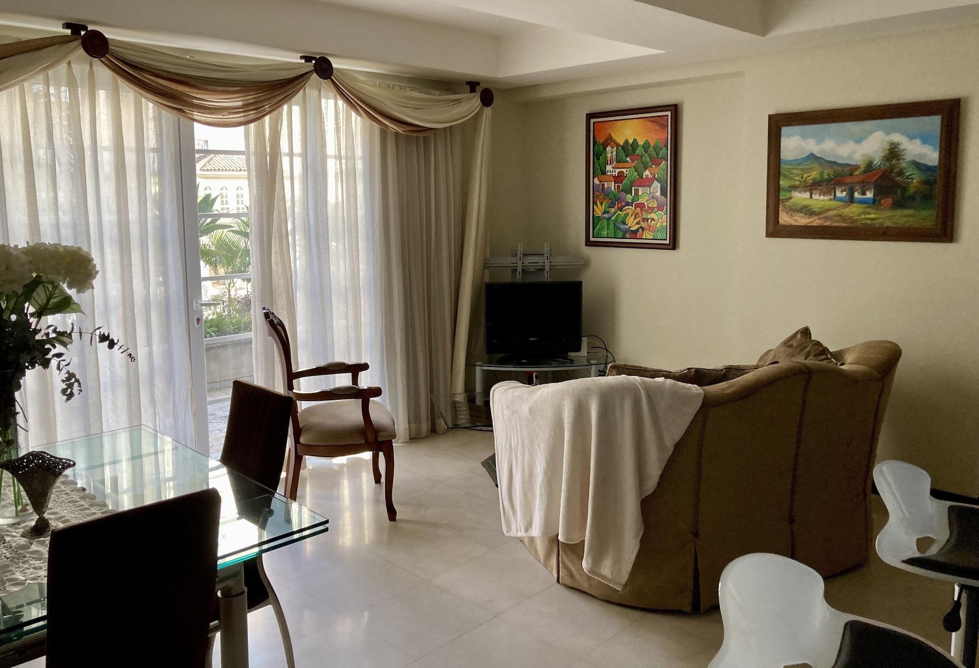 Comodidades del Alojamiento Edificio Cortijo Los Laureles 12 D