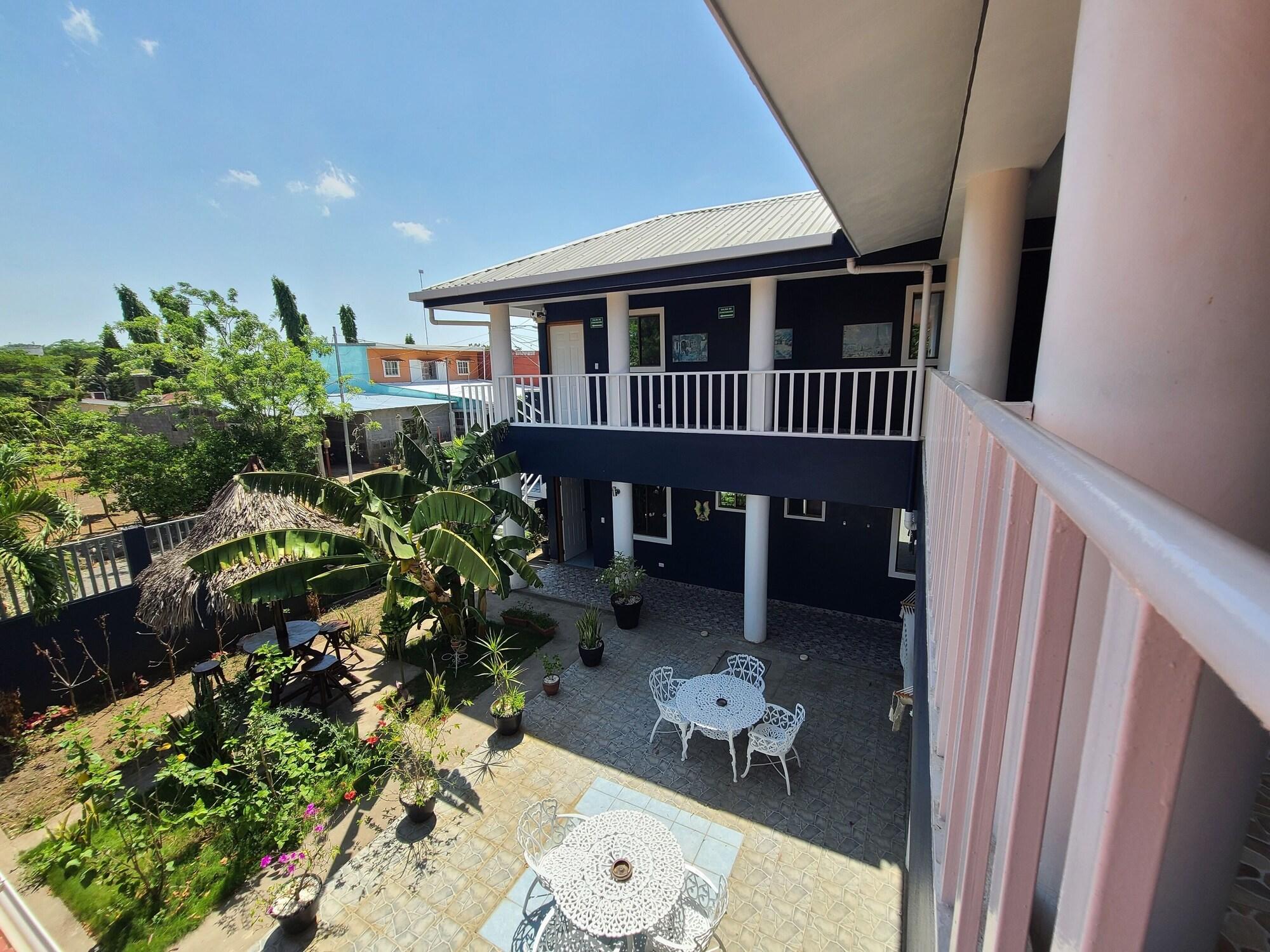 Equipamiento de Habitación Hotel Montecristi near the Airport