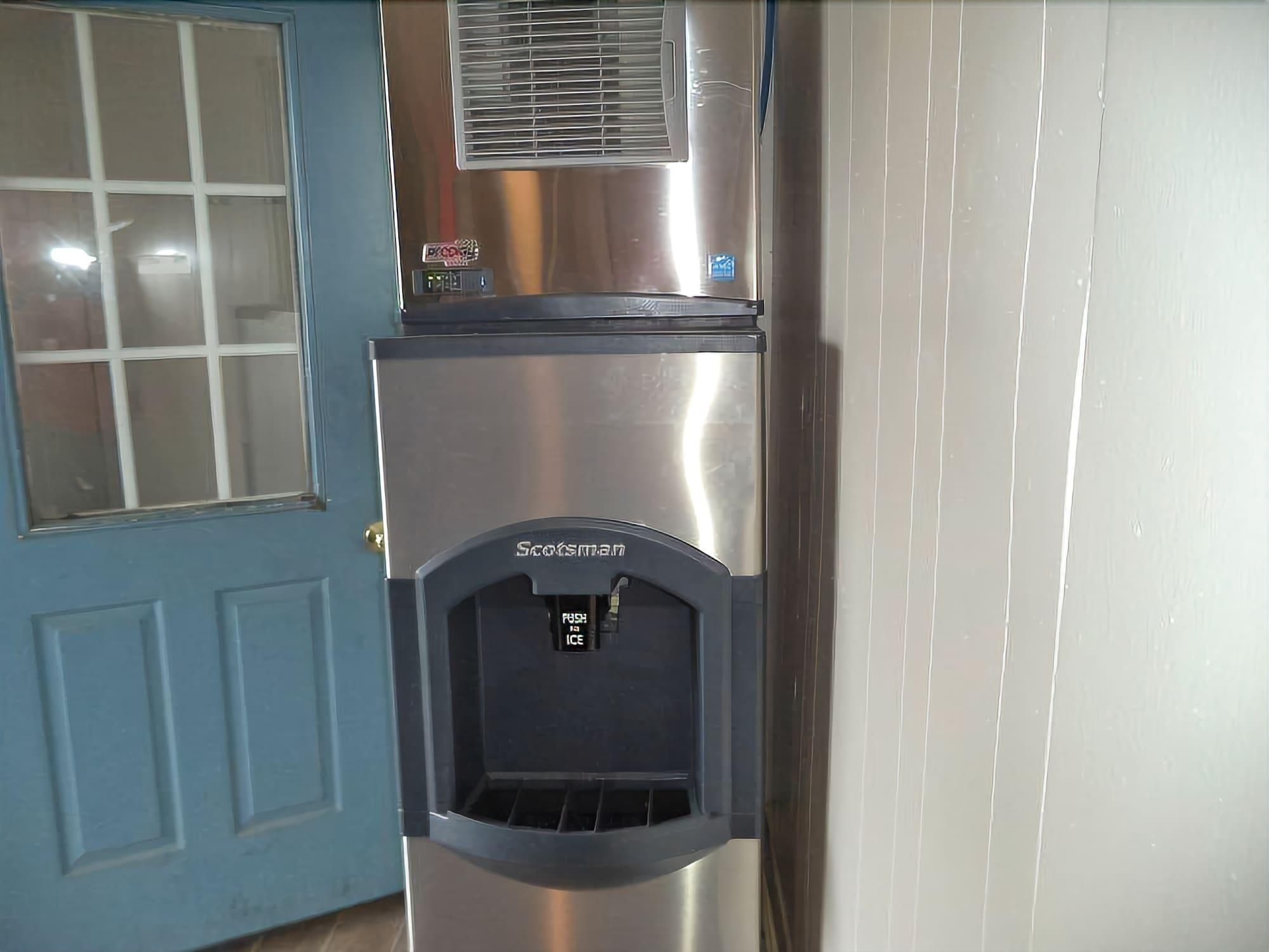 Instalaciones Recreativas Colonial Valley Motel