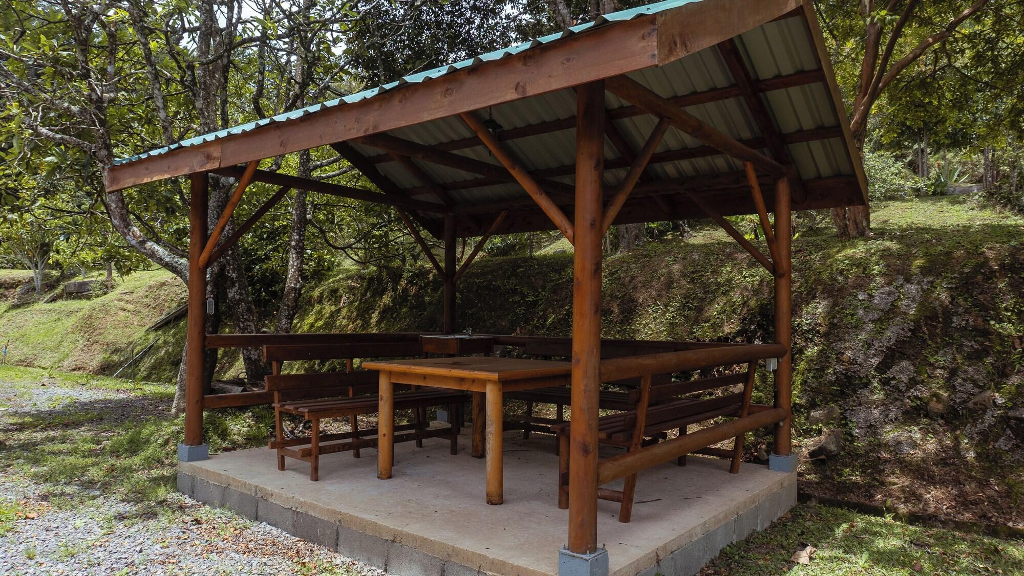 Vista Exterior Hacienda La Lucha